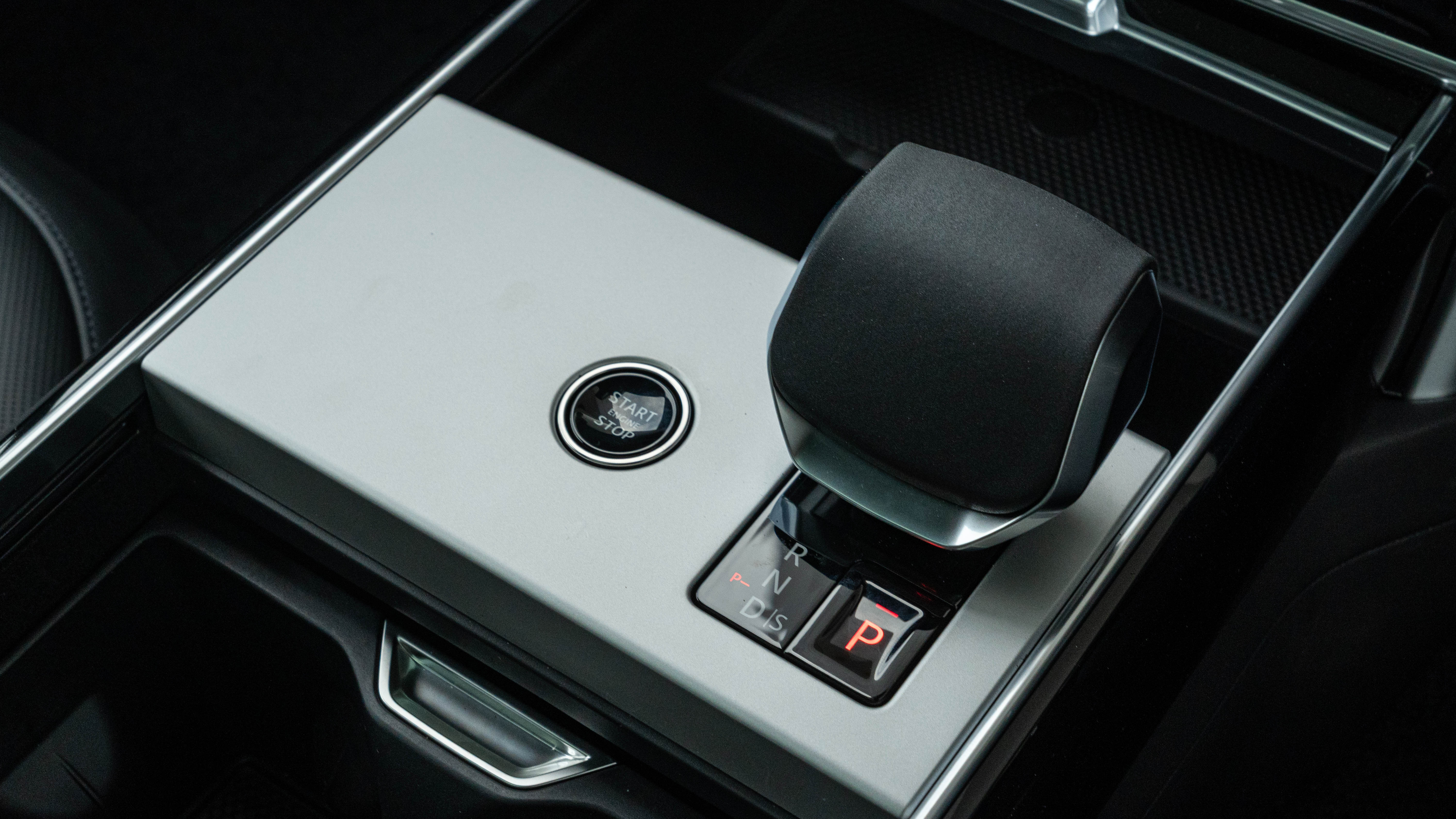 RANGE ROVER 3.0 D350 HSE 4DR AUTO ESTATE