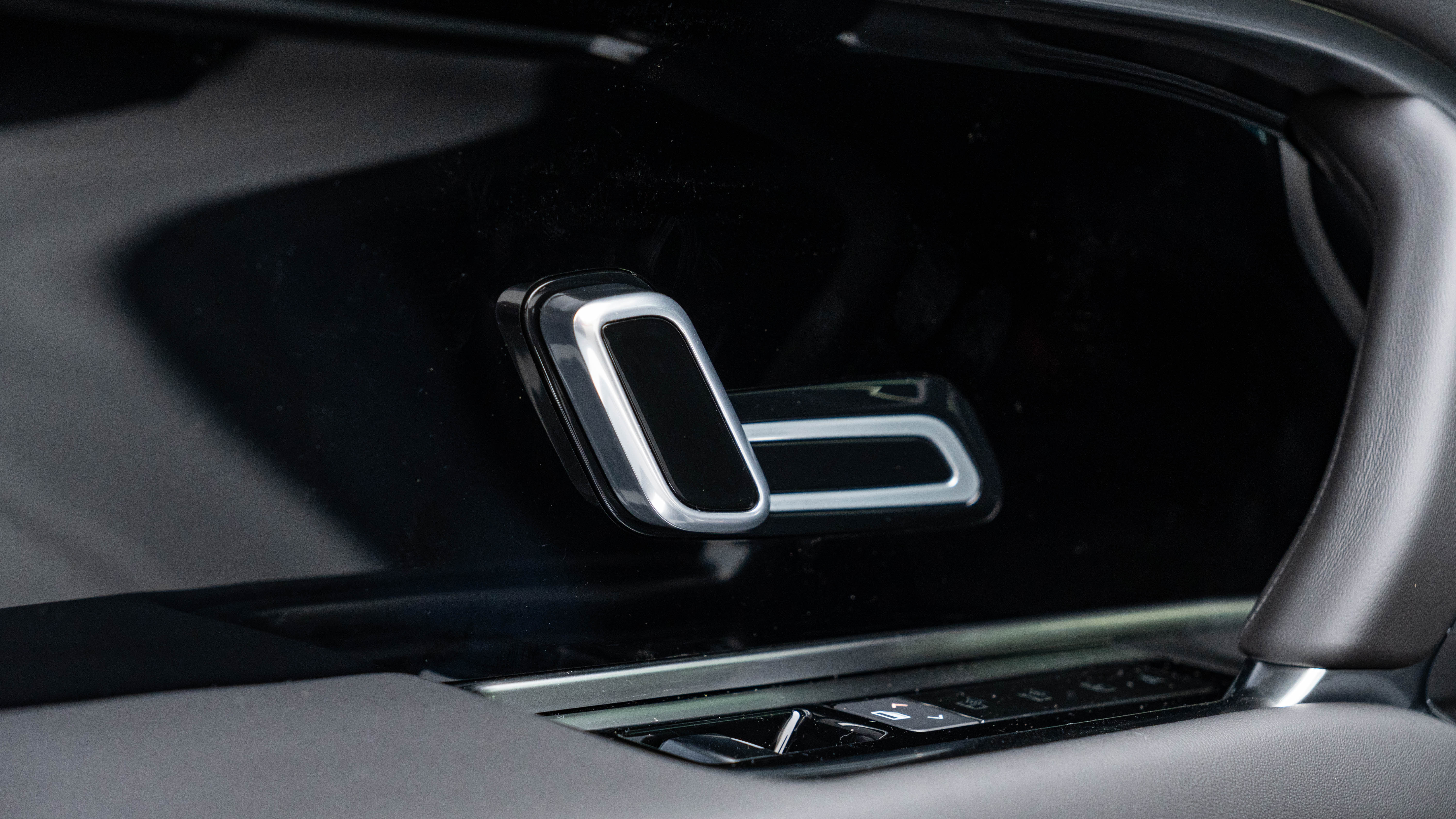 RANGE ROVER 3.0 D350 HSE 4DR AUTO ESTATE