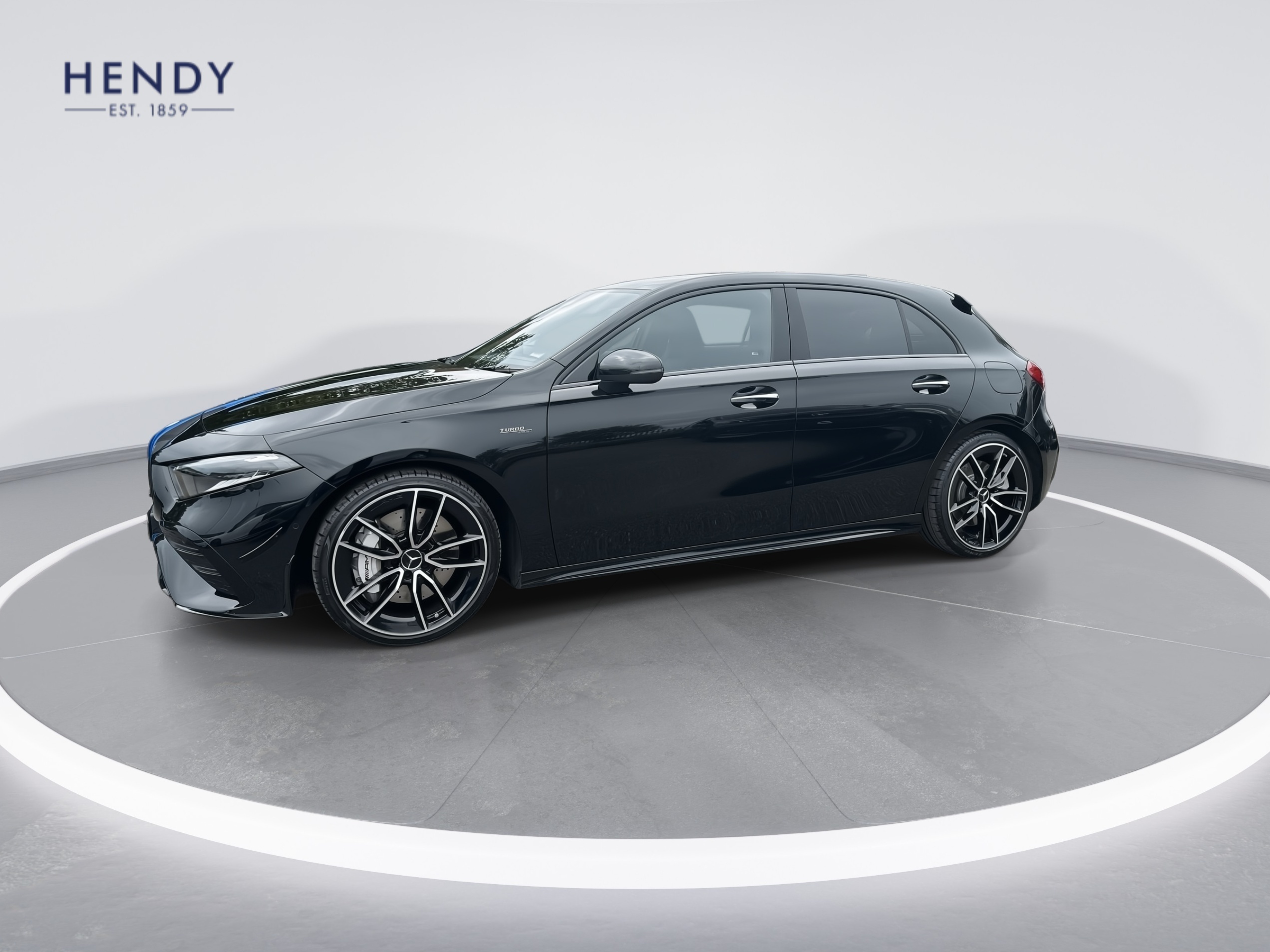 A35 4MATIC TOURING EDITION