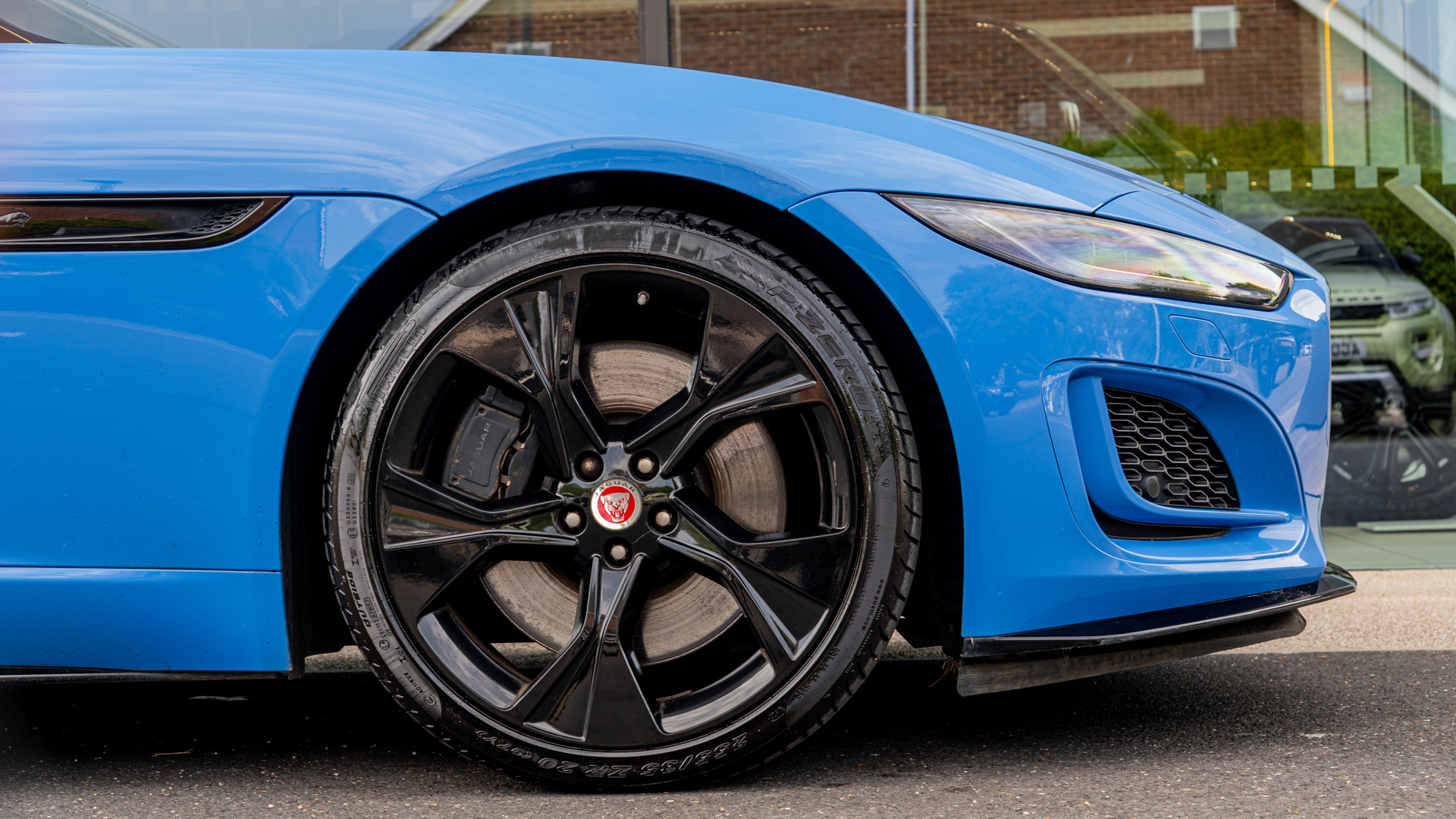 P450 SUPERCHARGED V8