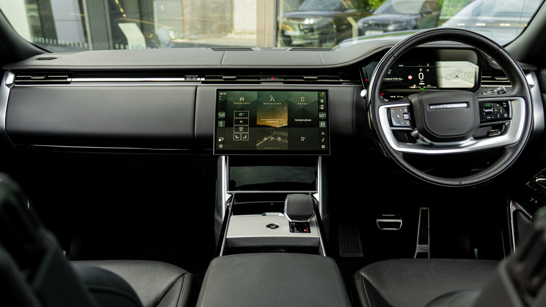 Land Rover RANGE ROVER, SUV, Eiger Grey .