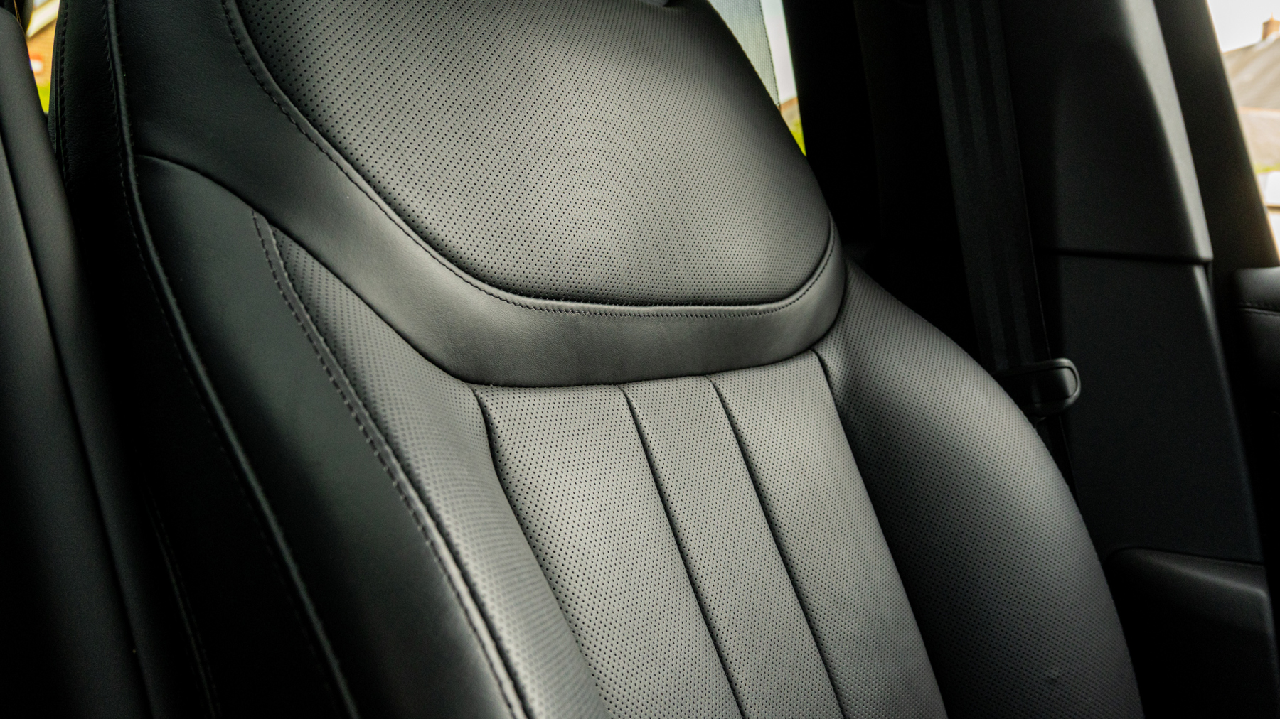 Land Rover RANGE ROVER, SUV, Eiger Grey .
