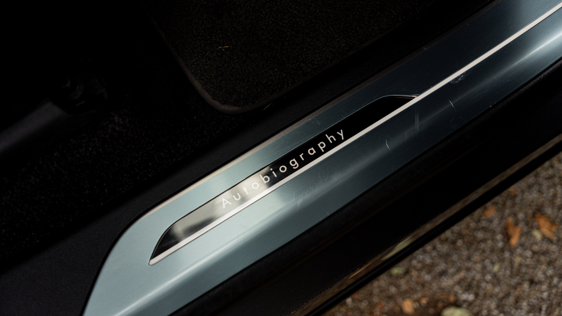 Land Rover RANGE ROVER, SUV, Eiger Grey .