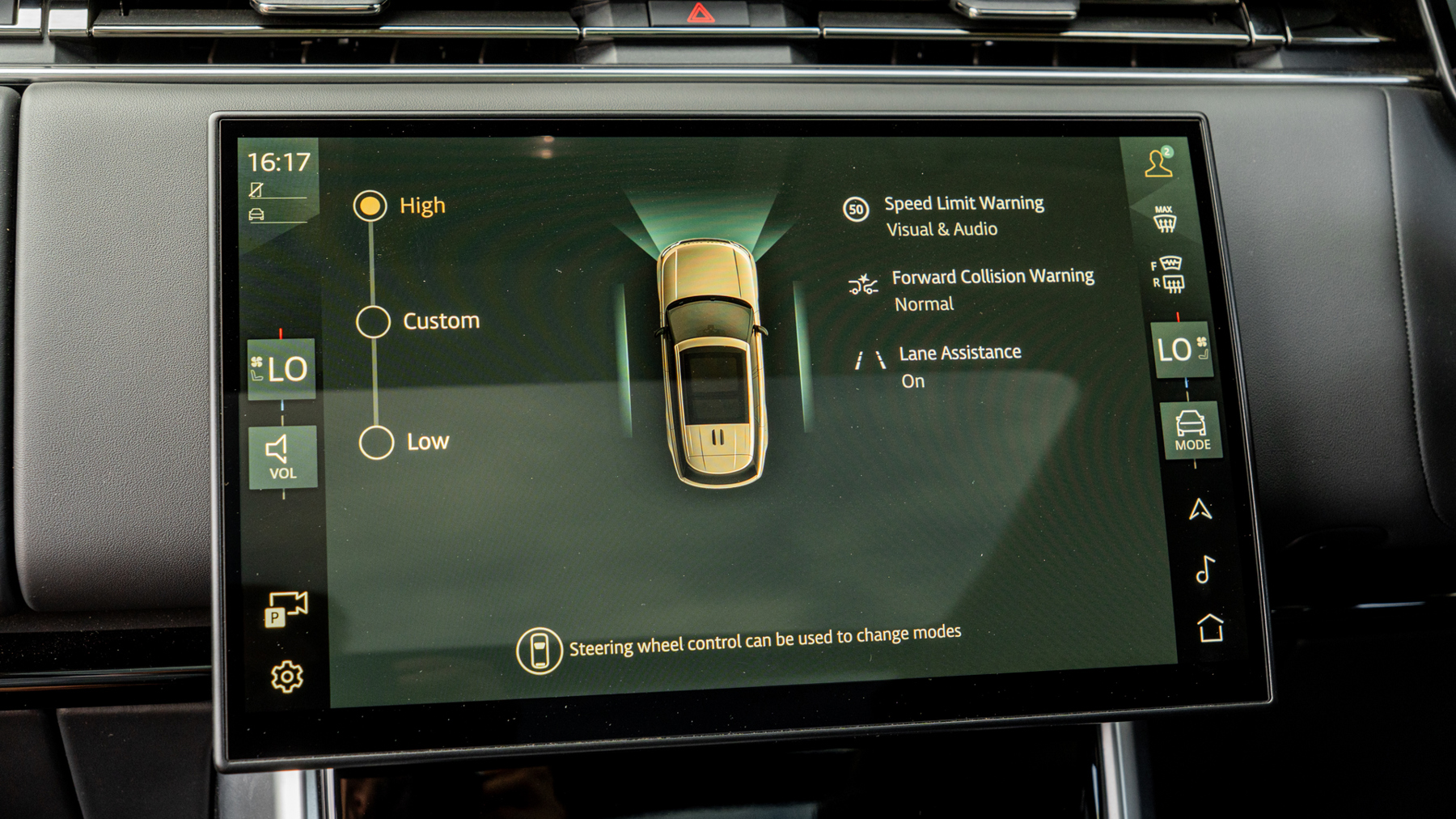Land Rover RANGE ROVER, SUV, Eiger Grey .