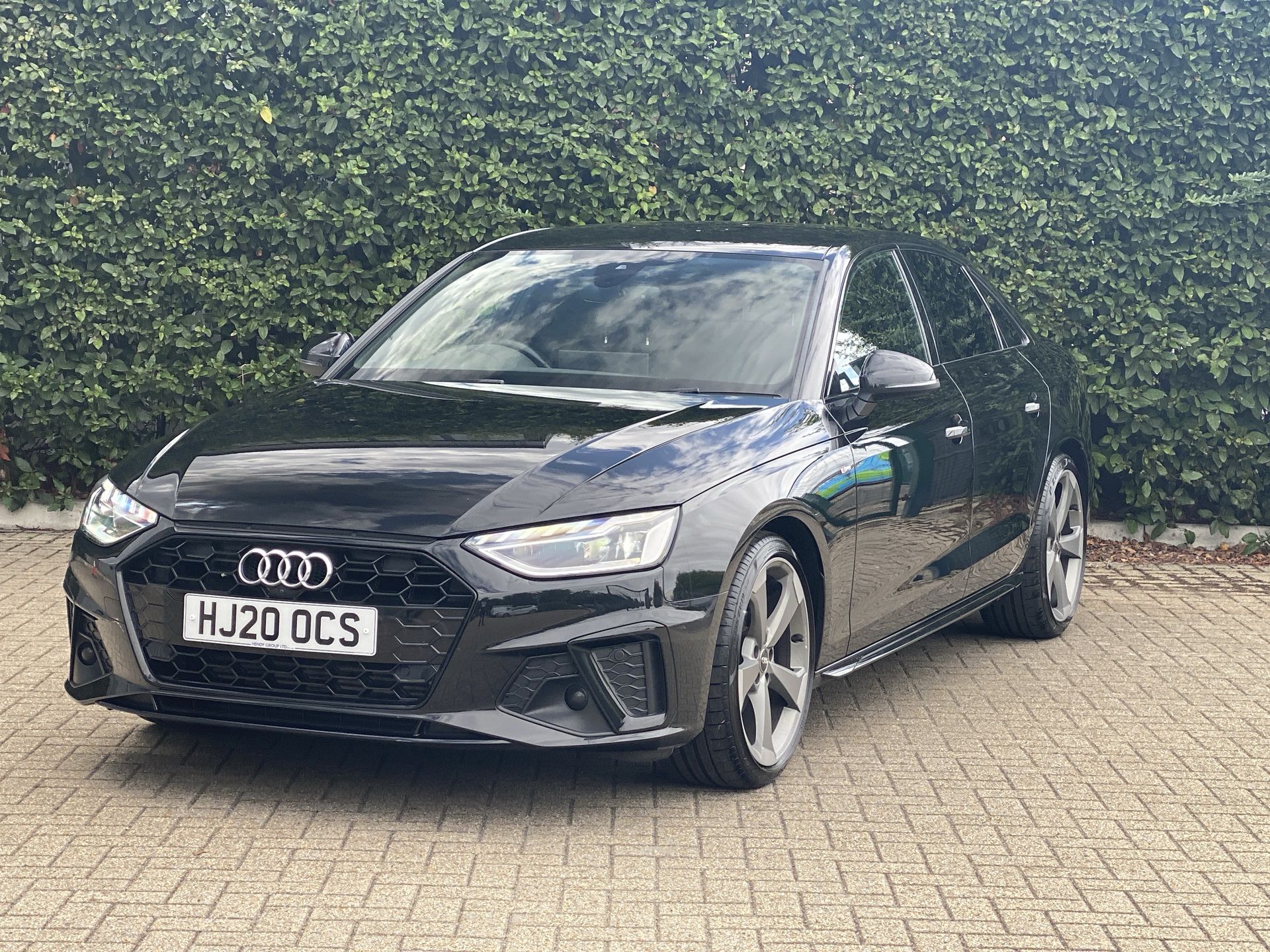 40 TFSI S TRONIC