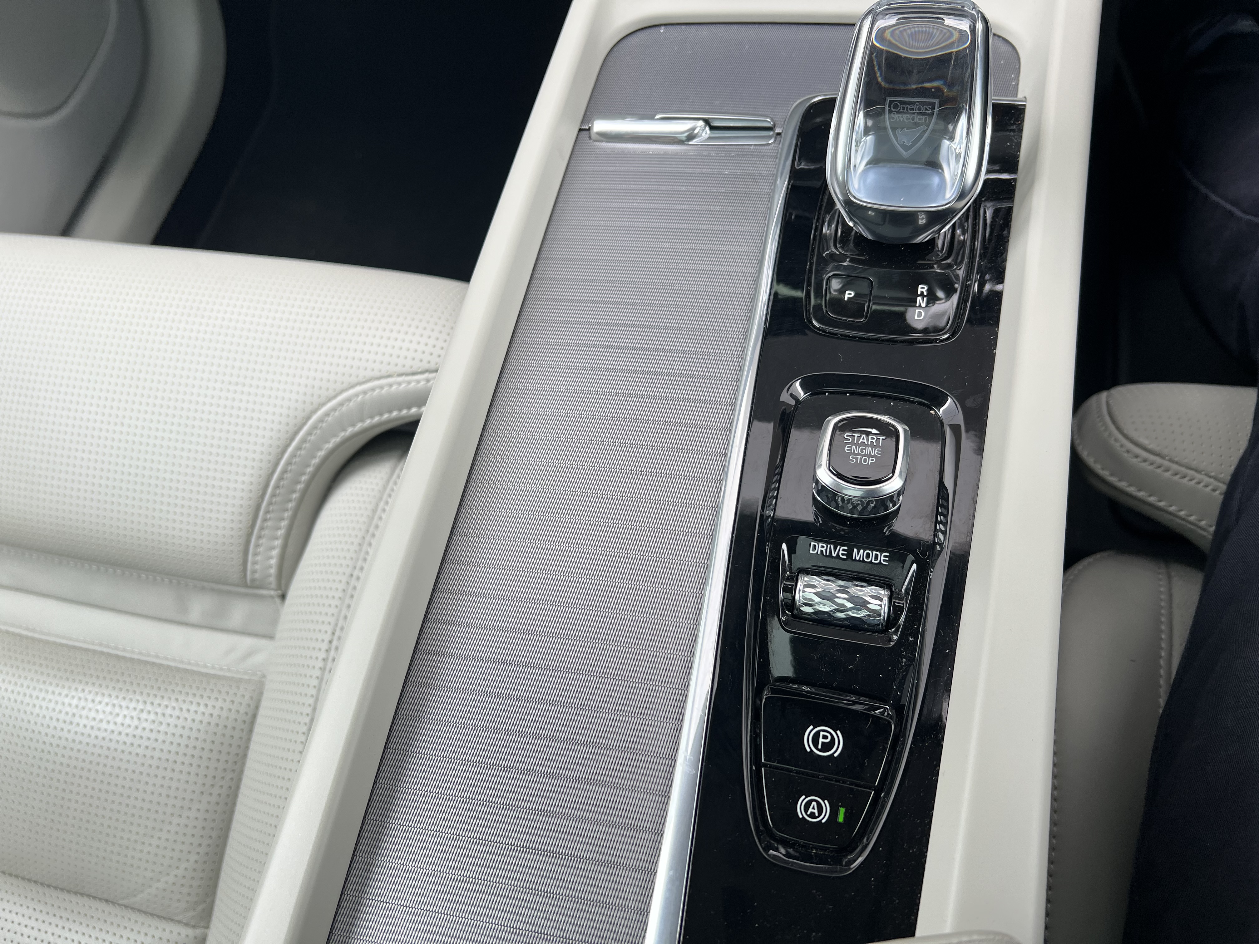 B4D AWD GEARTRONIC