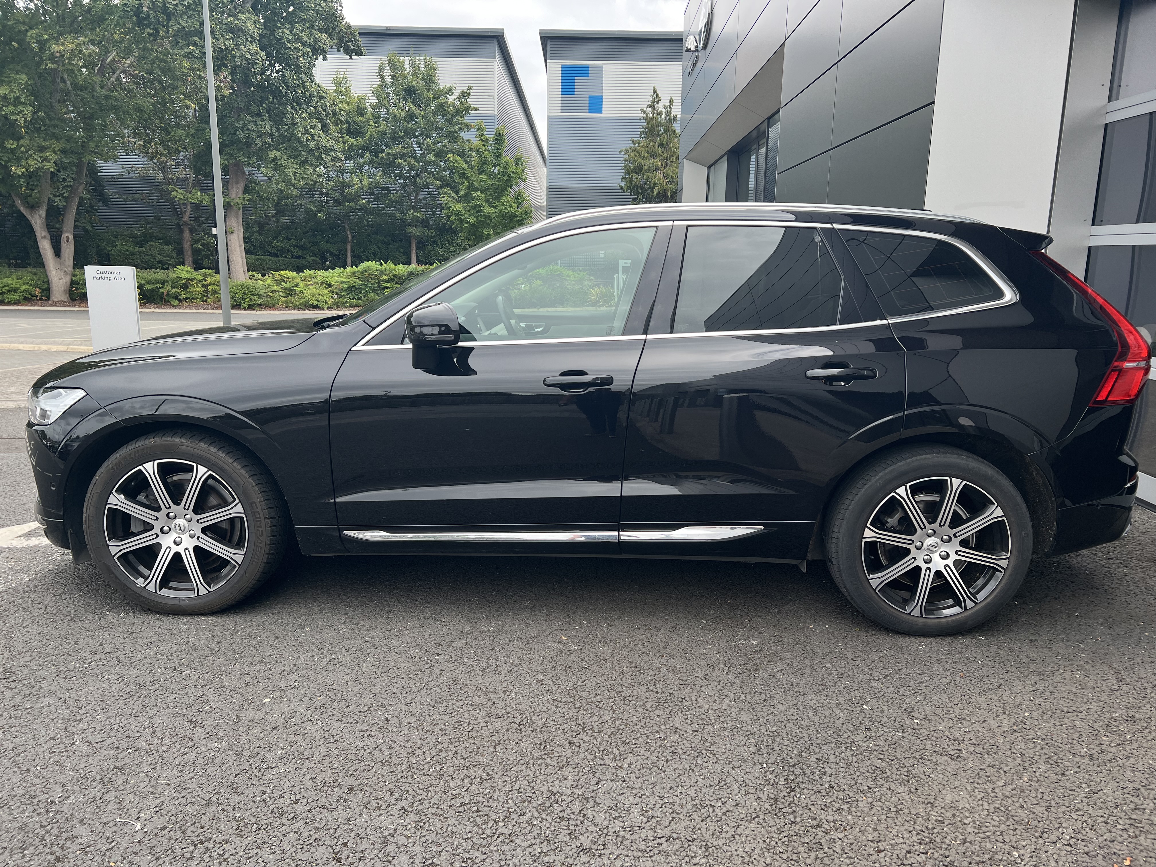 B4D AWD GEARTRONIC