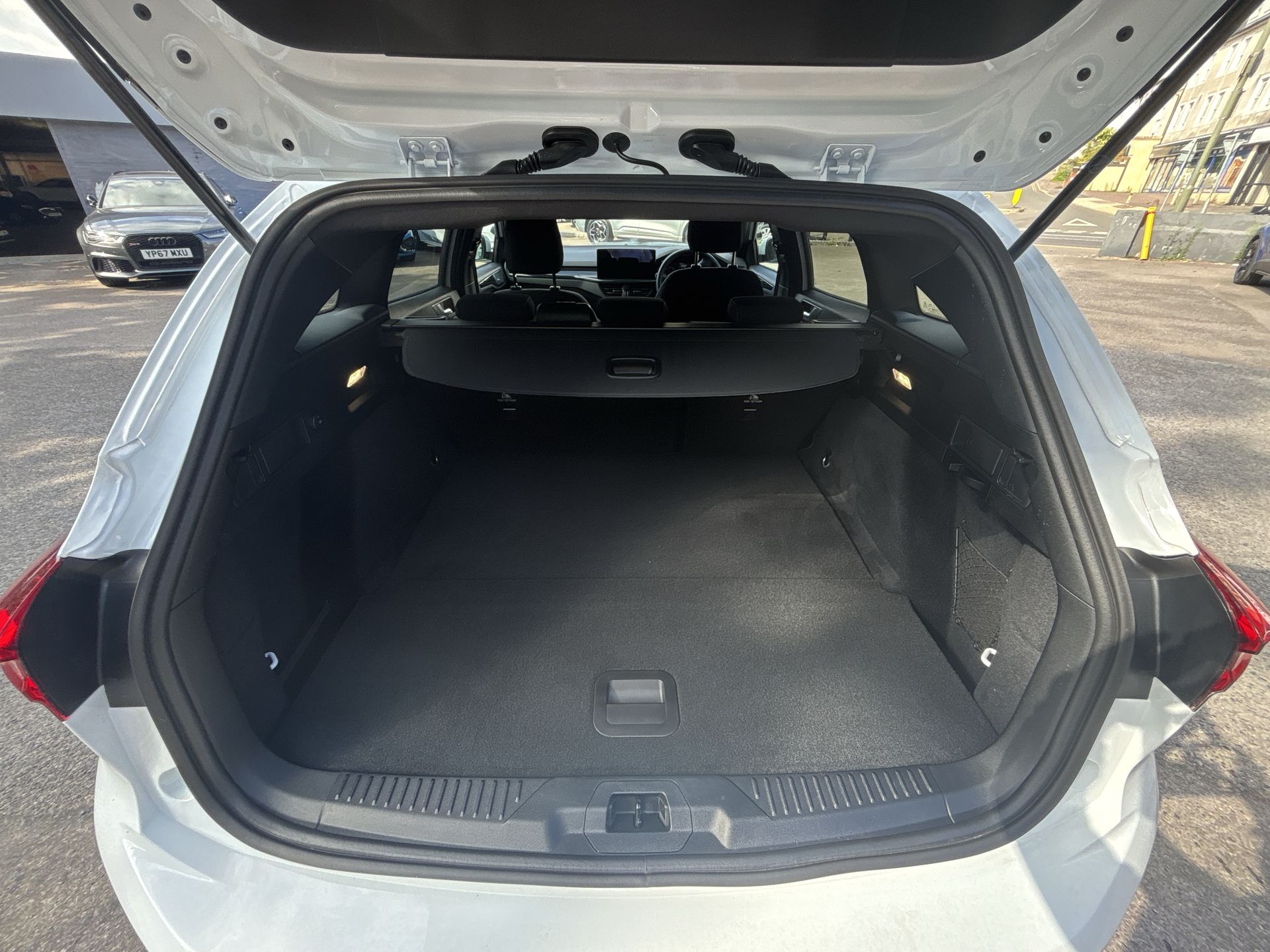 ECOBOOST HYBRID MHEV 155