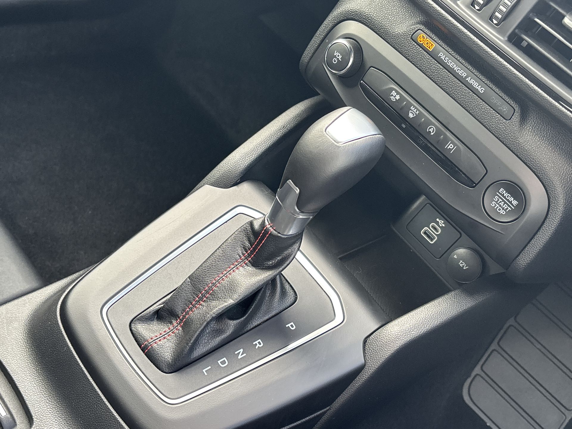 ECOBOOST HYBRID MHEV 155