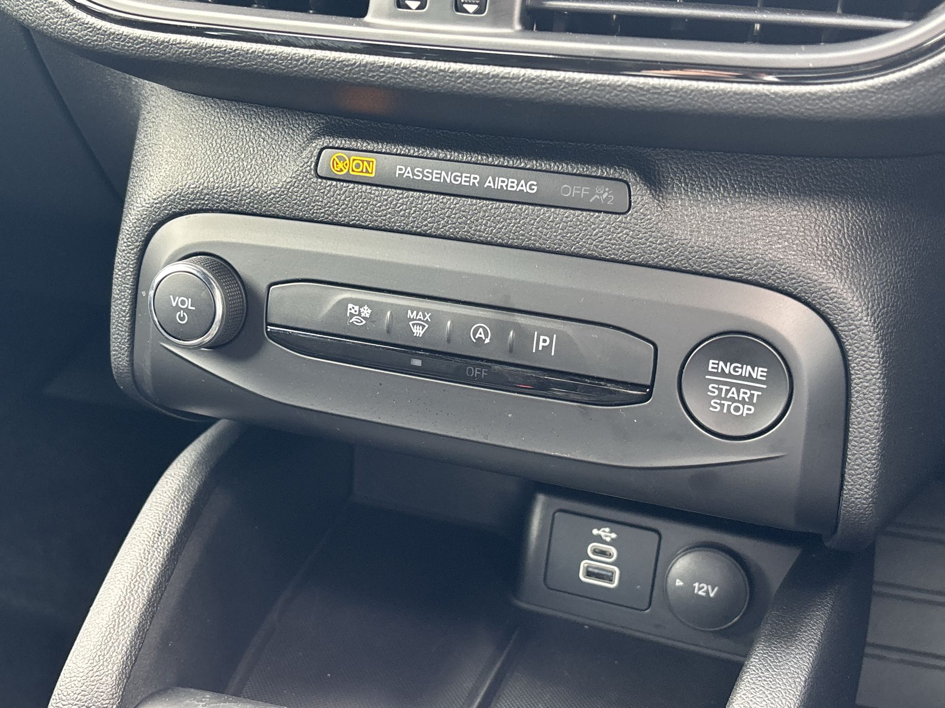 ECOBOOST HYBRID MHEV 155