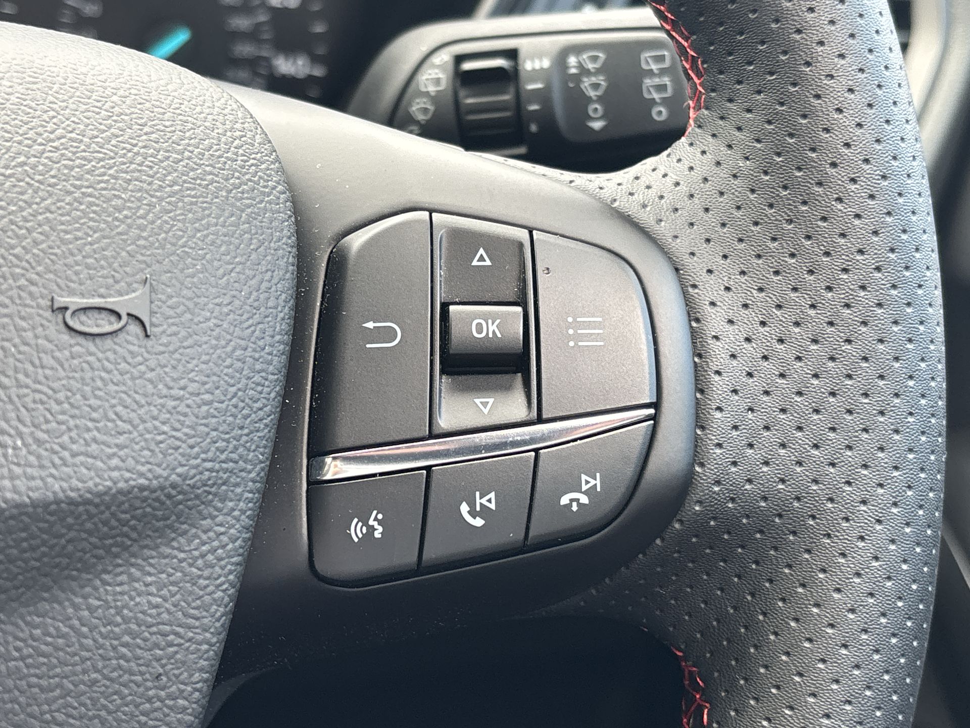 ECOBOOST HYBRID MHEV 155