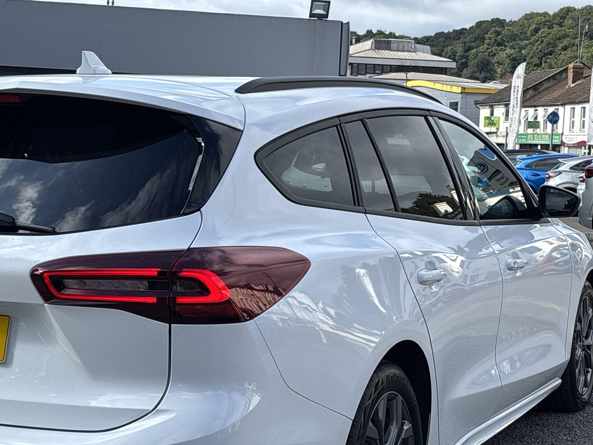ECOBOOST HYBRID MHEV 155