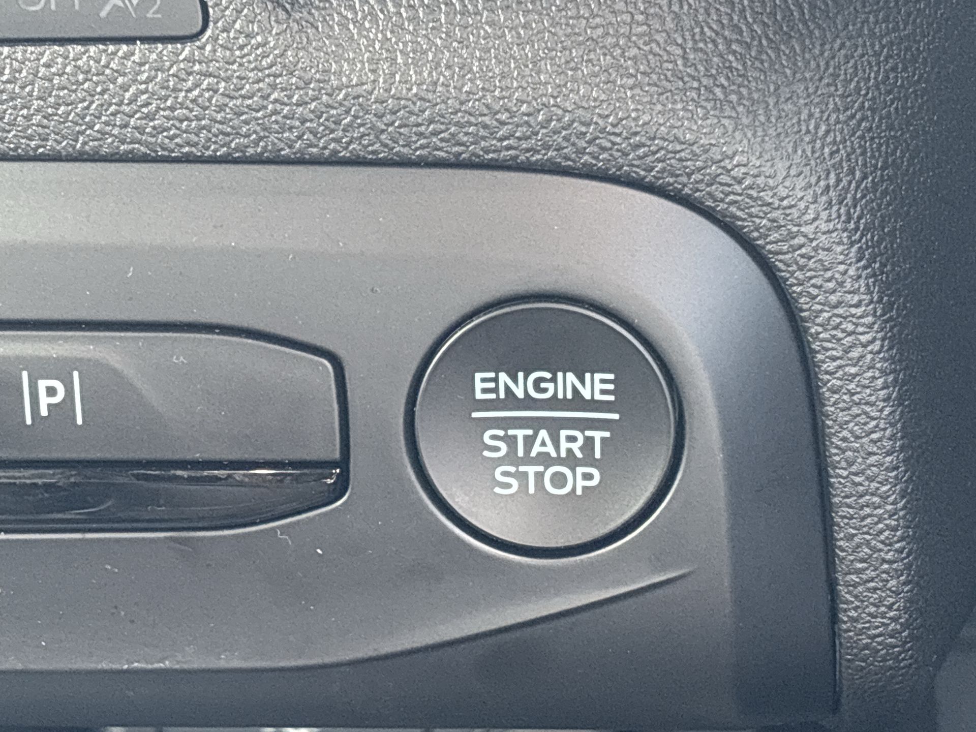 ECOBOOST HYBRID MHEV 155