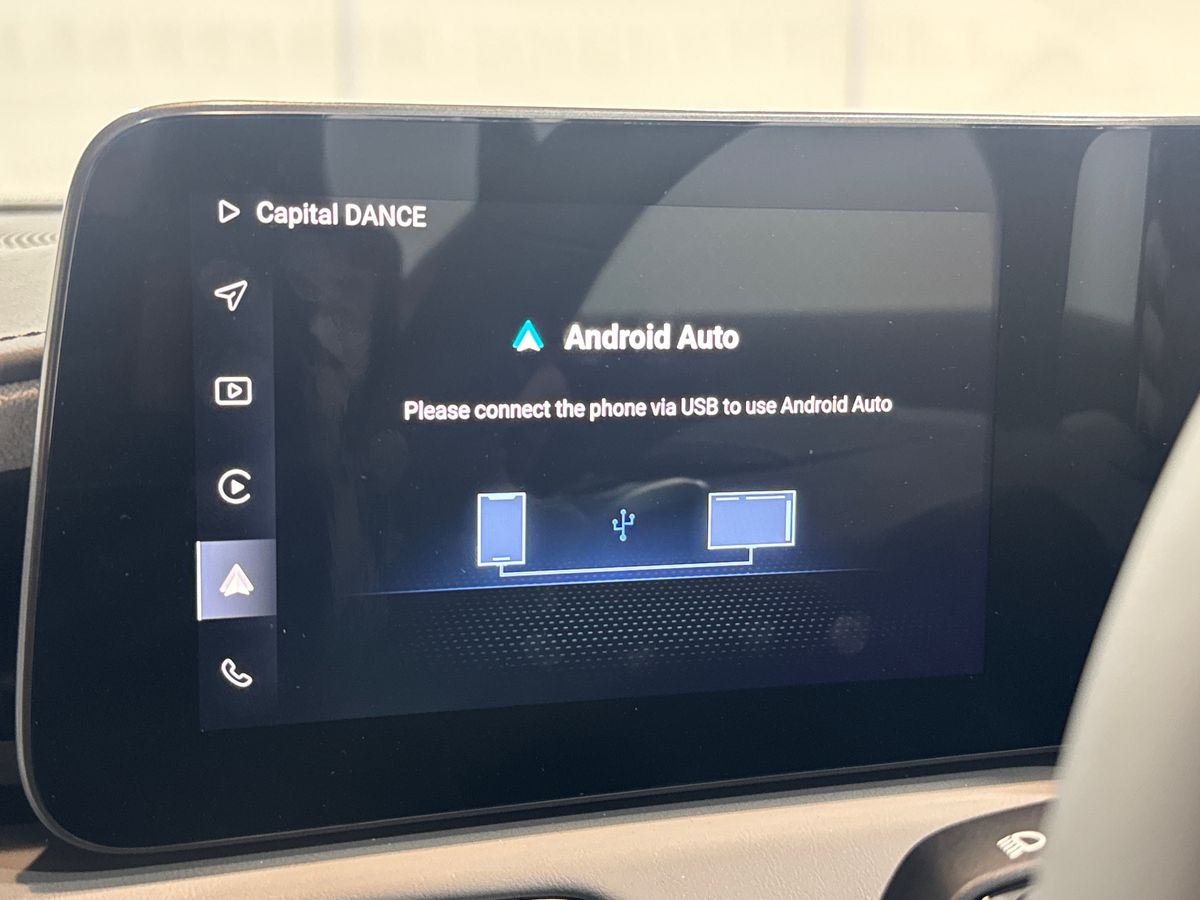 DUAL MOTOR 77 KWH AWD