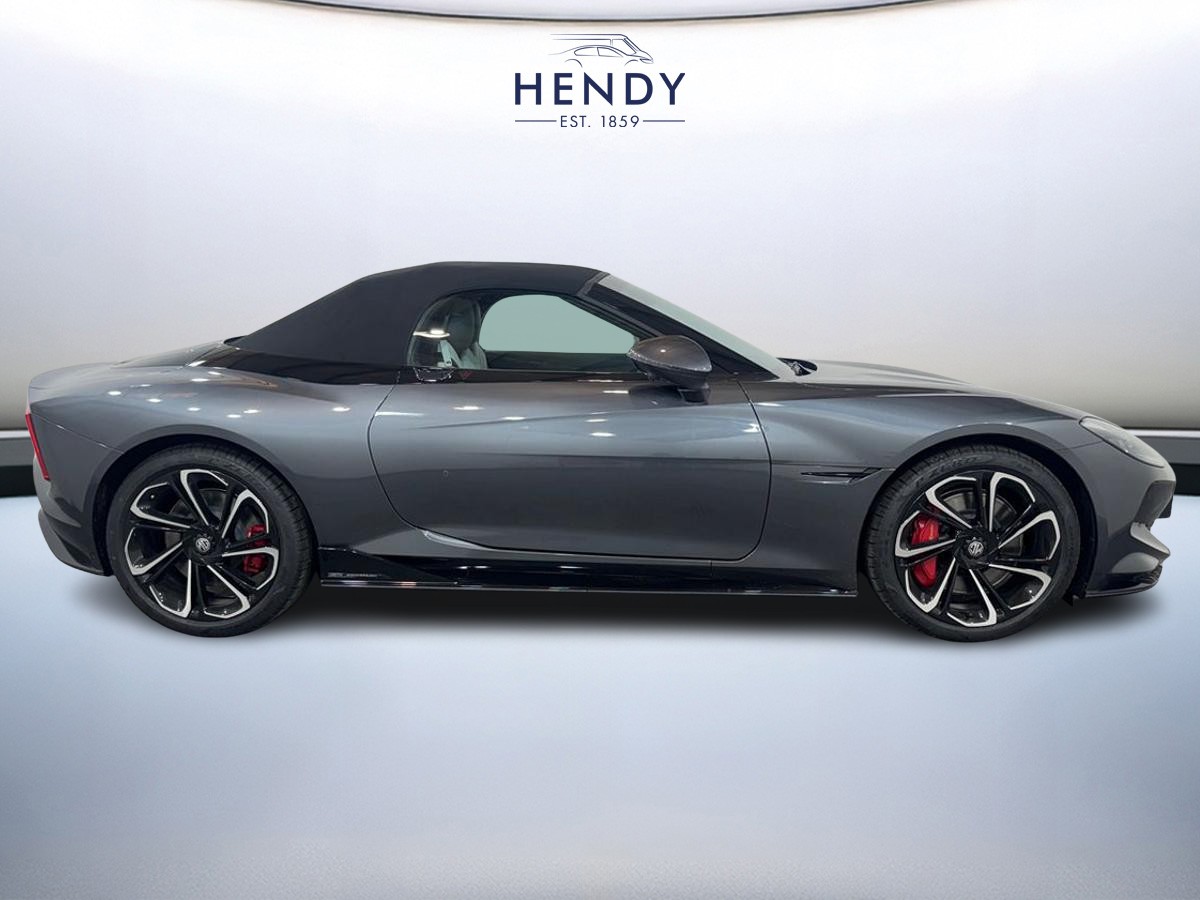 DUAL MOTOR 77 KWH AWD