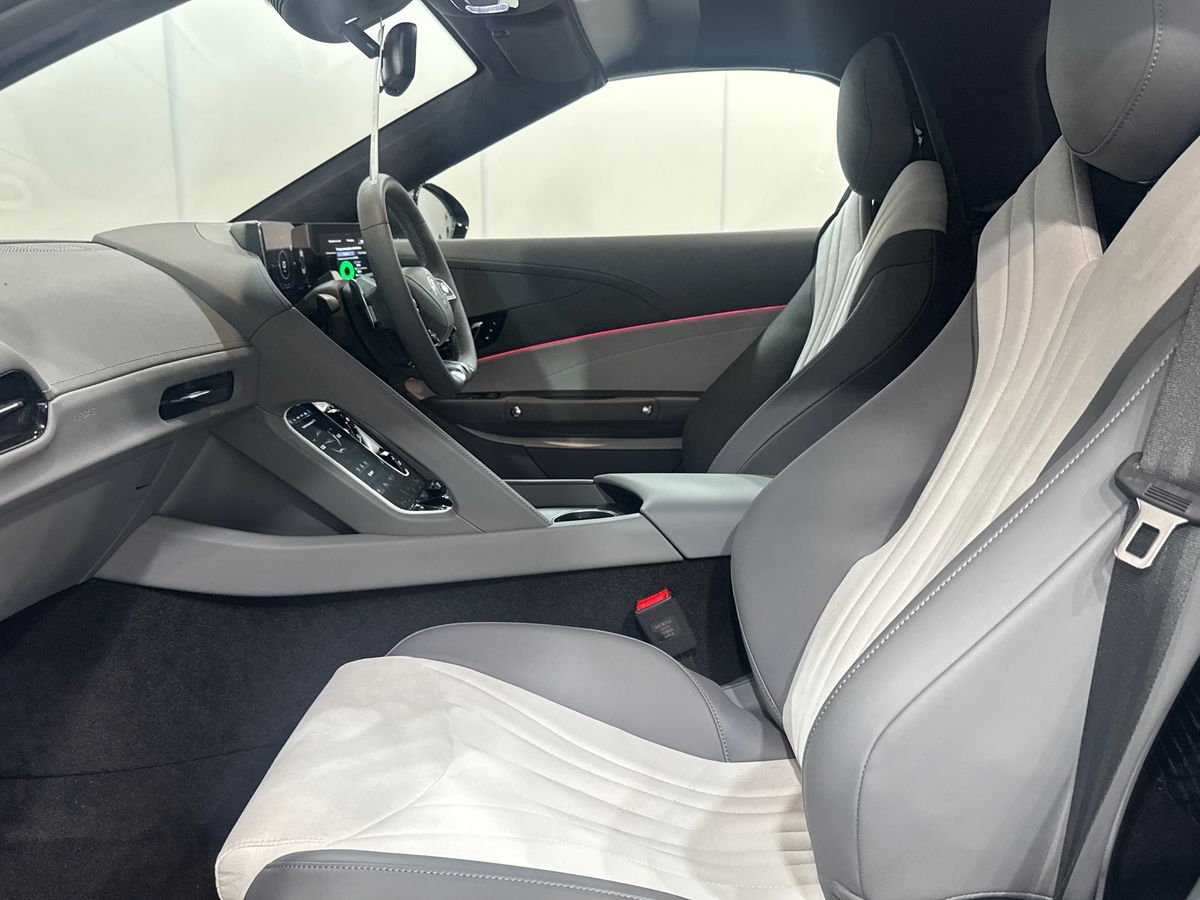 DUAL MOTOR 77 KWH AWD