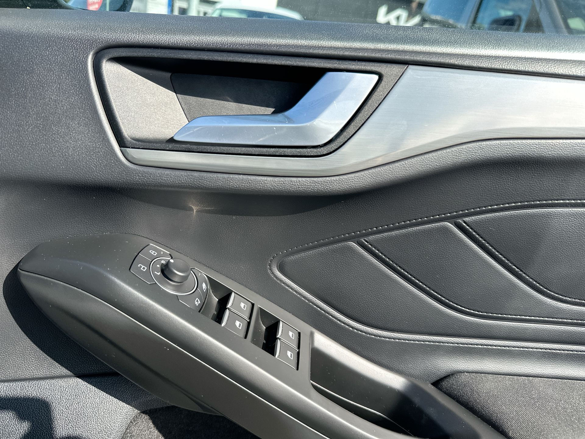 ECOBOOST HYBRID MHEV 155