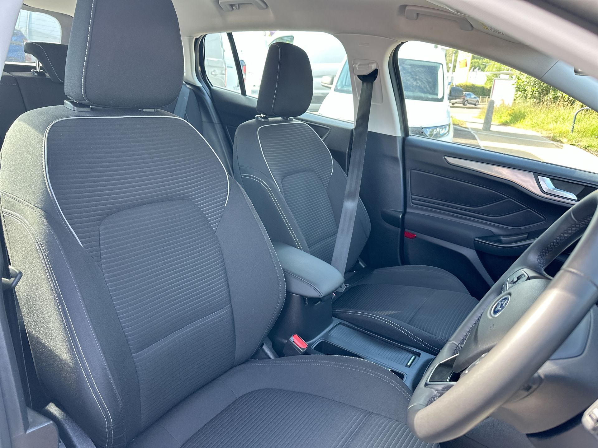 ECOBOOST HYBRID MHEV 155