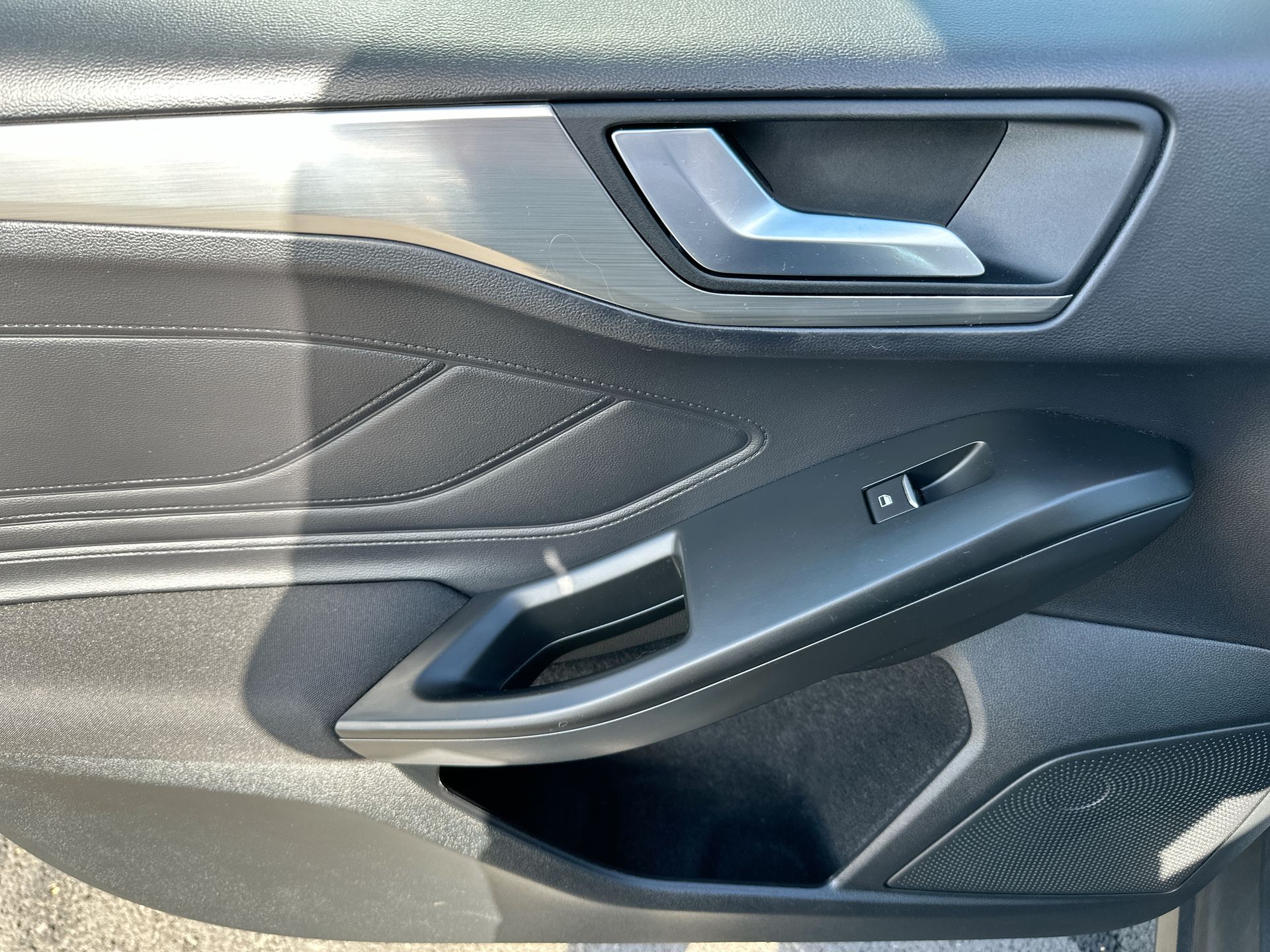 ECOBOOST HYBRID MHEV 155