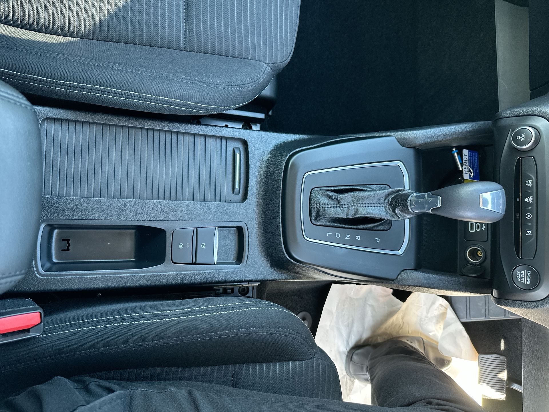 ECOBOOST HYBRID MHEV 155