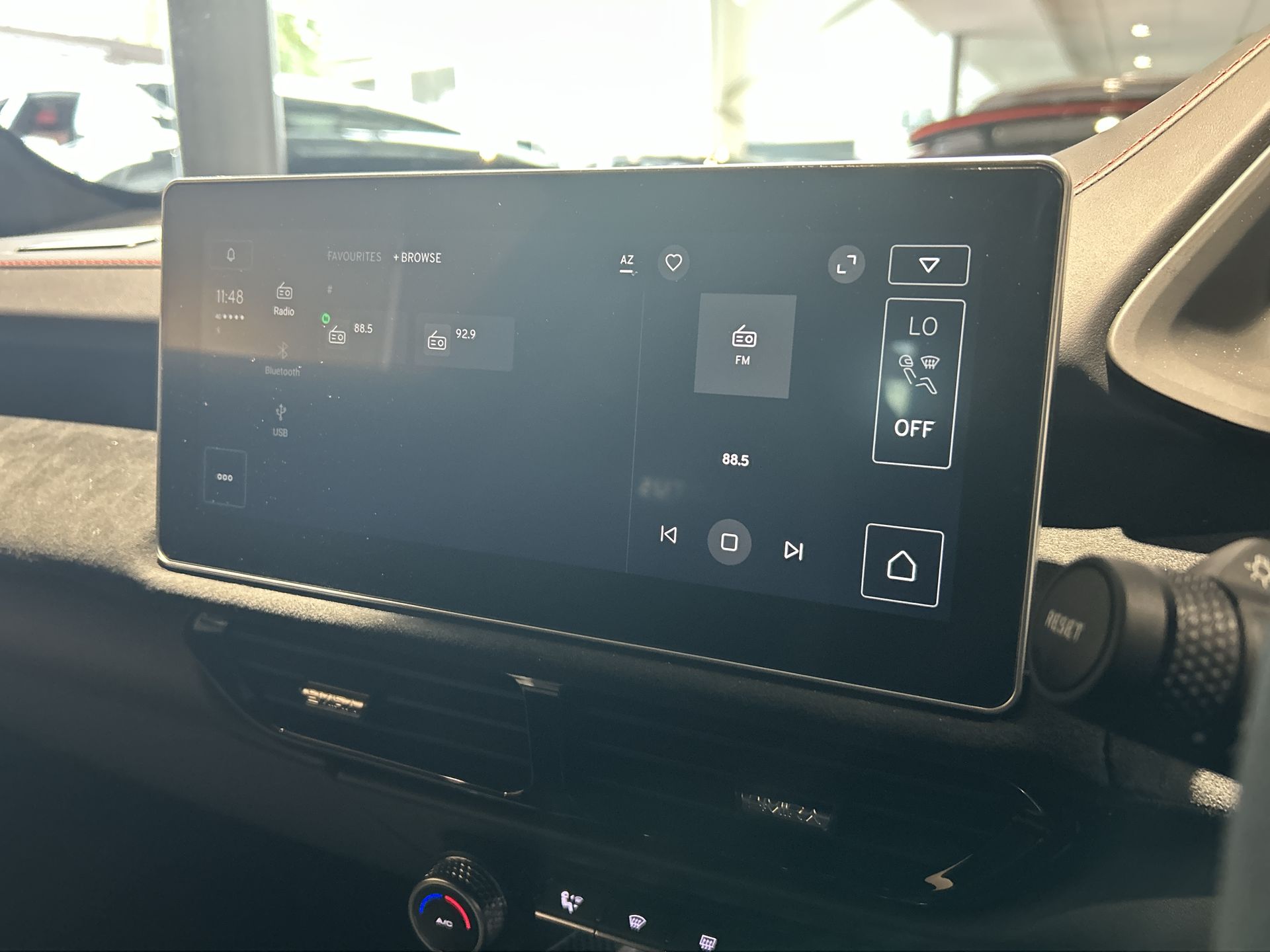 EMIRA 2.0 TURBO SE 2DR DCT COUPE