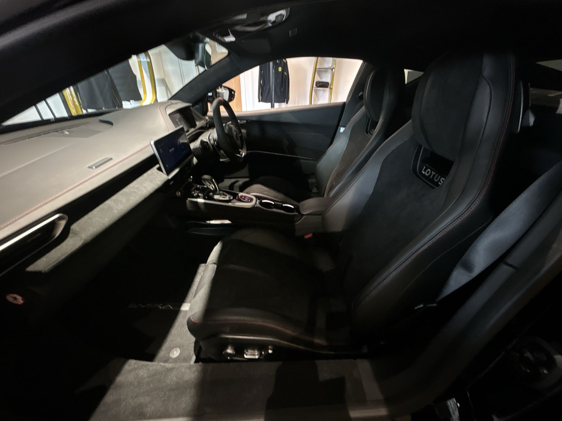 EMIRA 2.0 TURBO SE 2DR DCT COUPE