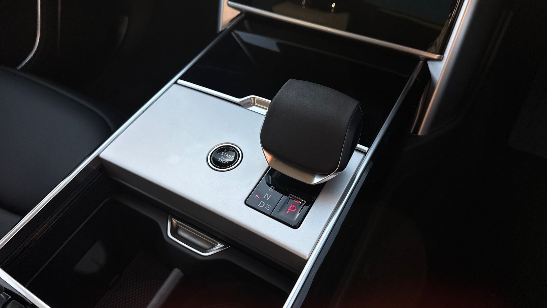 RANGE ROVER 3.0 D350 AUTOBIOGRAPHY 4DR AUTO ESTATE