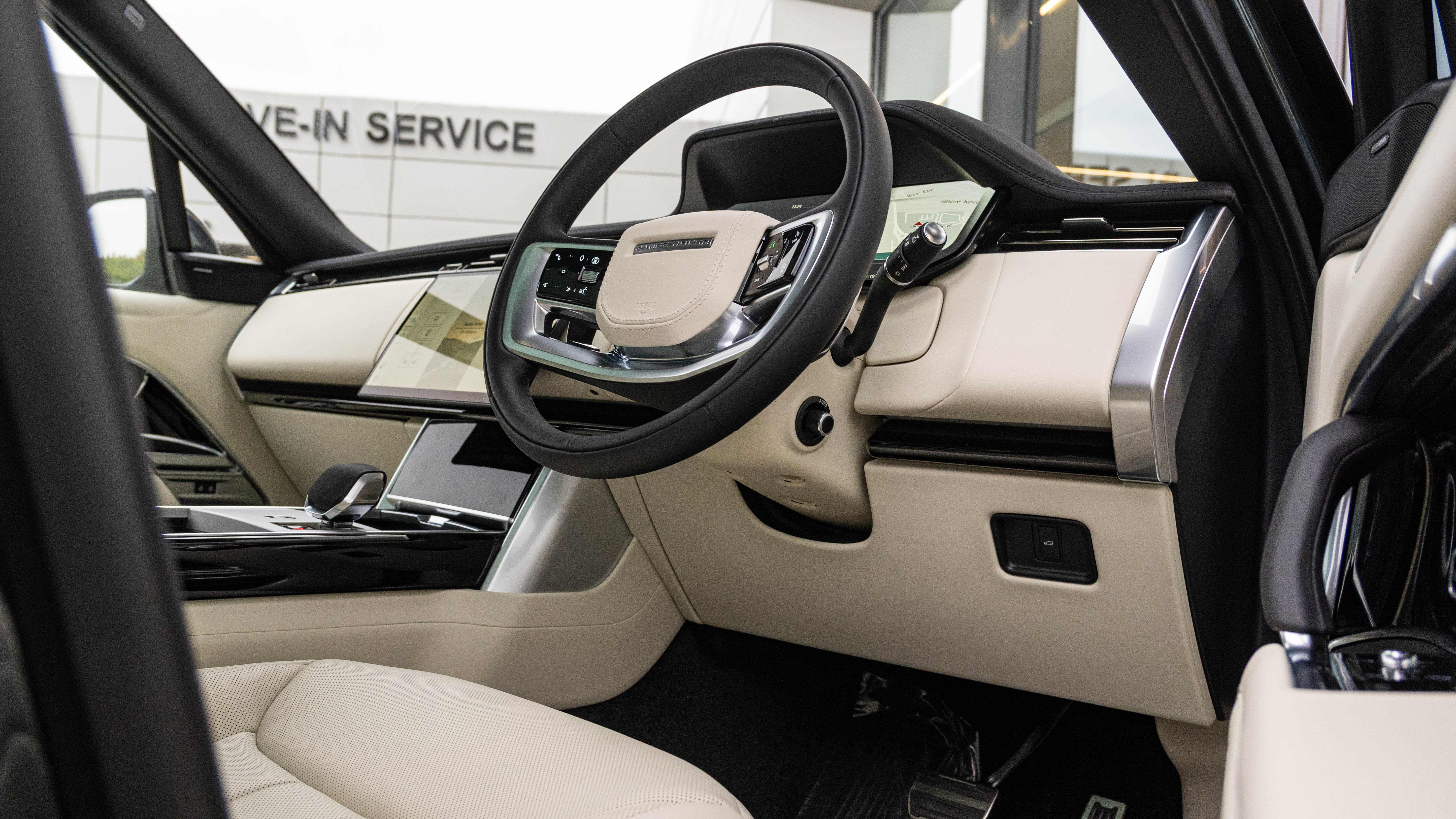 RANGE ROVER 3.0 D350 SE 4DR AUTO ESTATE