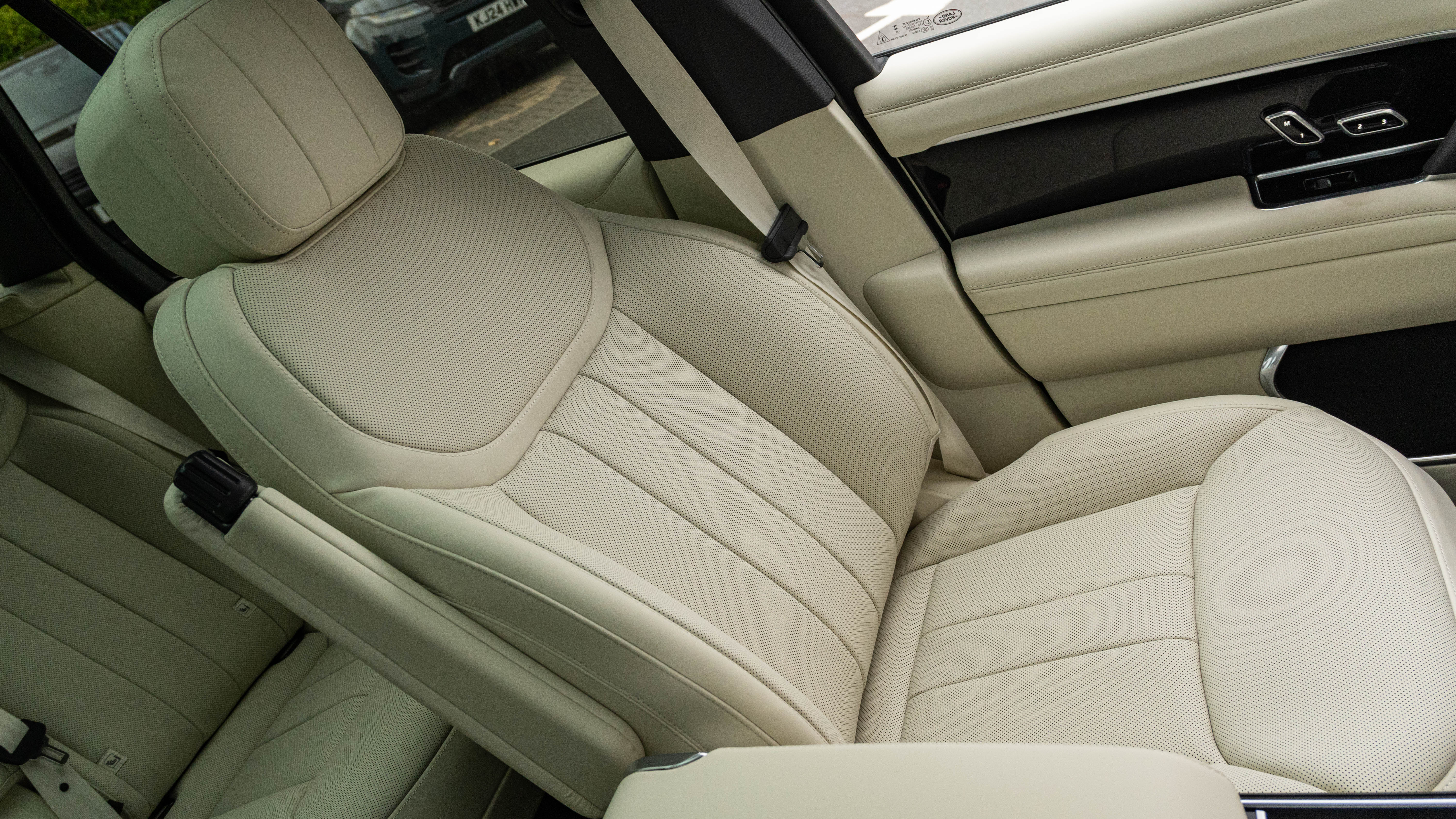 RANGE ROVER 3.0 D350 SE 4DR AUTO ESTATE