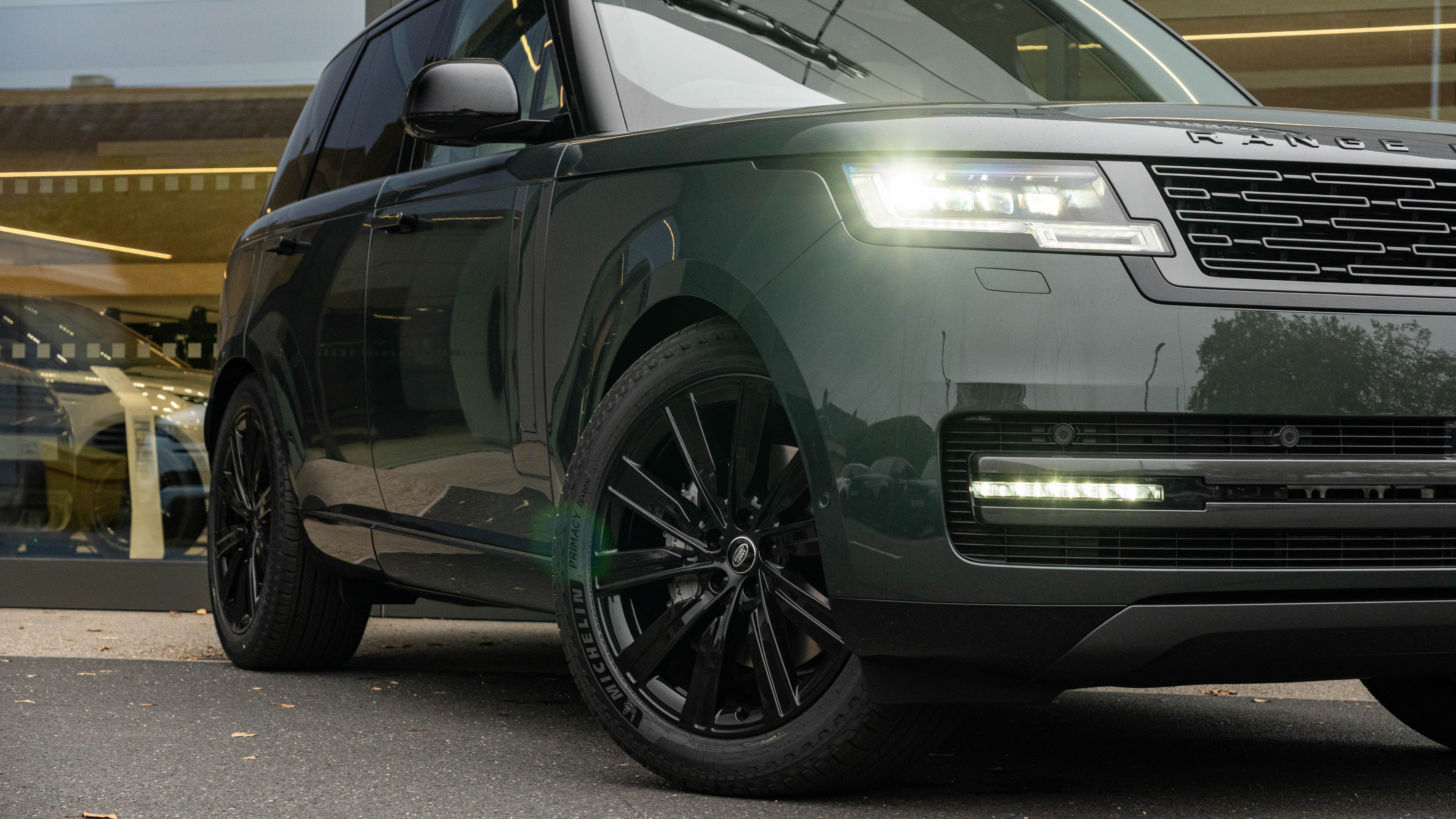 RANGE ROVER 3.0 D350 SE 4DR AUTO ESTATE