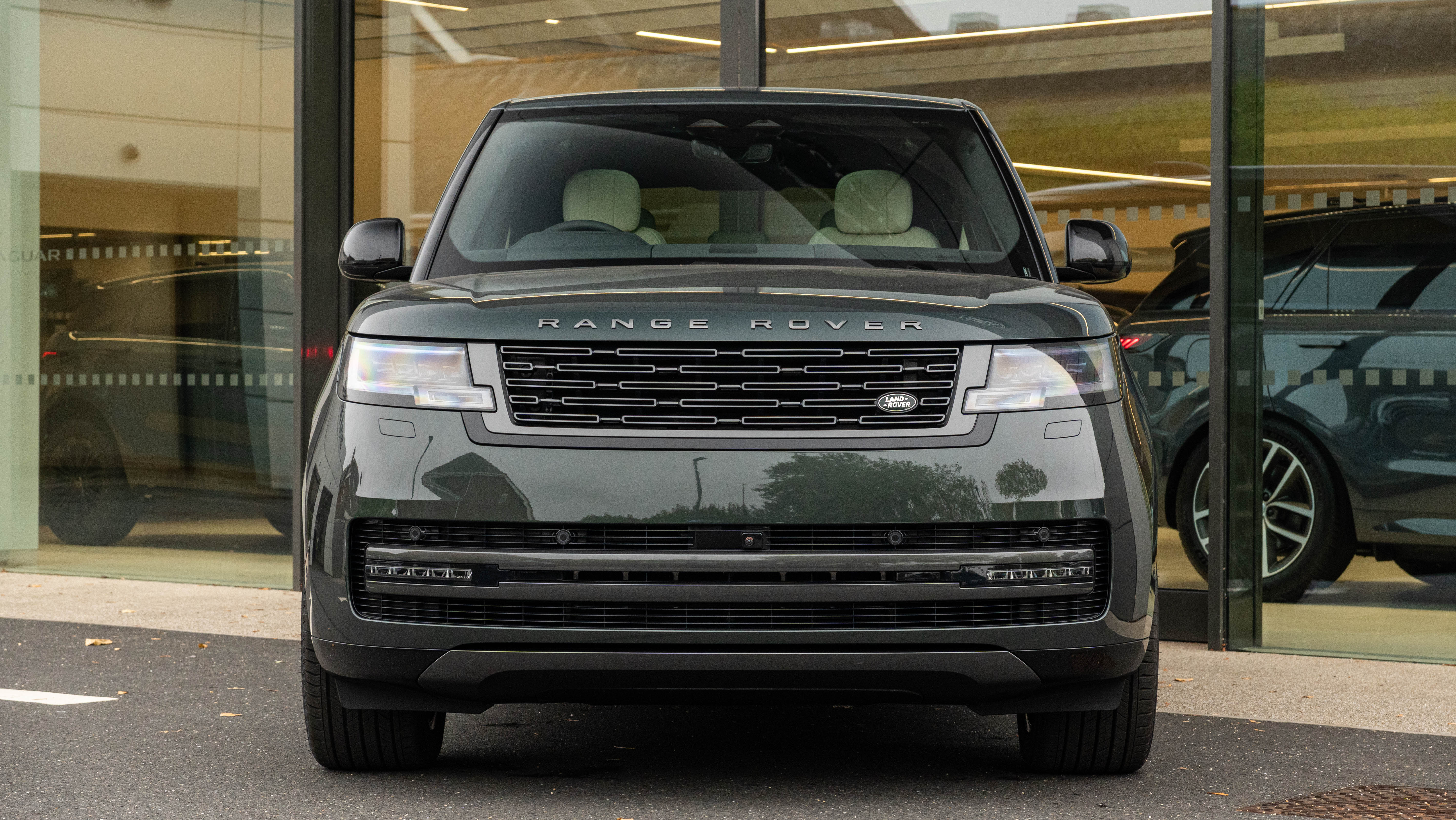 RANGE ROVER 3.0 D350 SE 4DR AUTO ESTATE