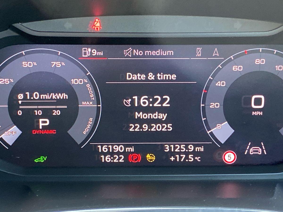45 TFSI E S TRONIC