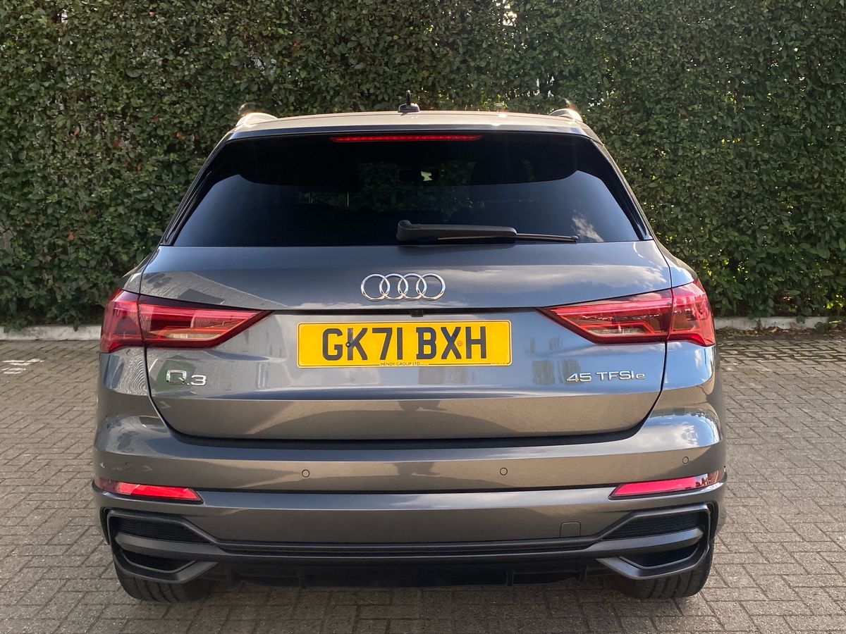 45 TFSI E S TRONIC