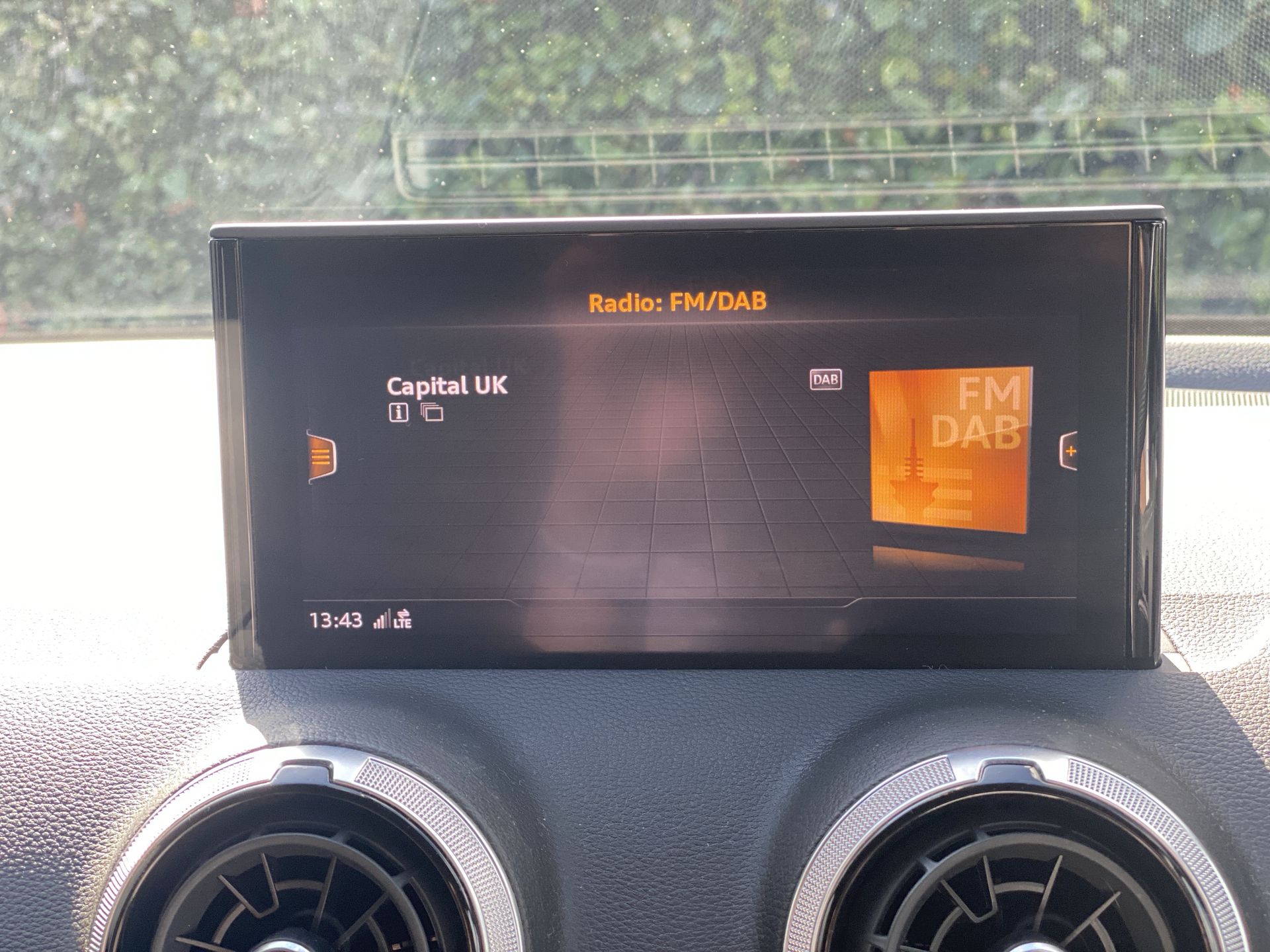 35 TFSI S TRONIC