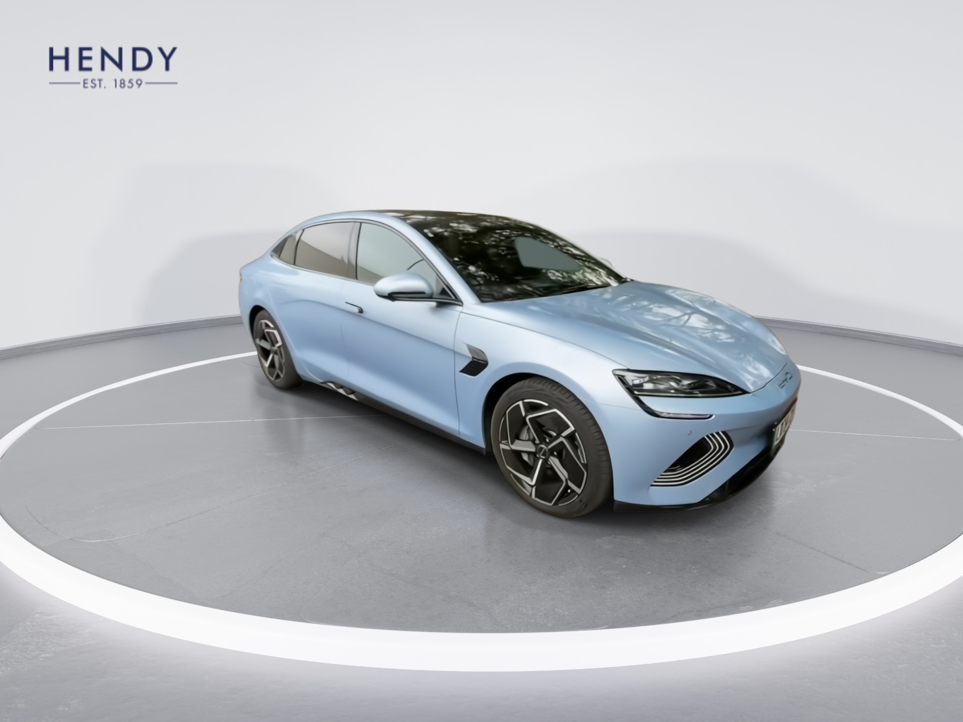 AWD 83KWH
