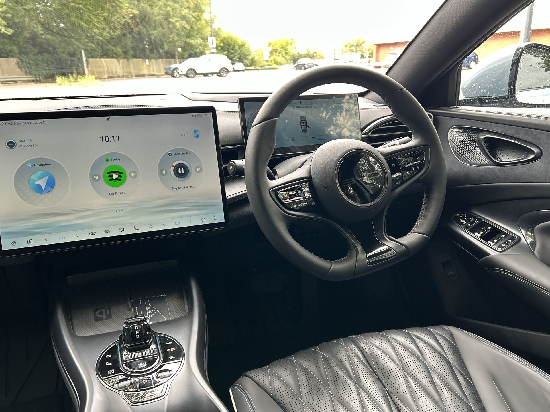 AWD 83KWH