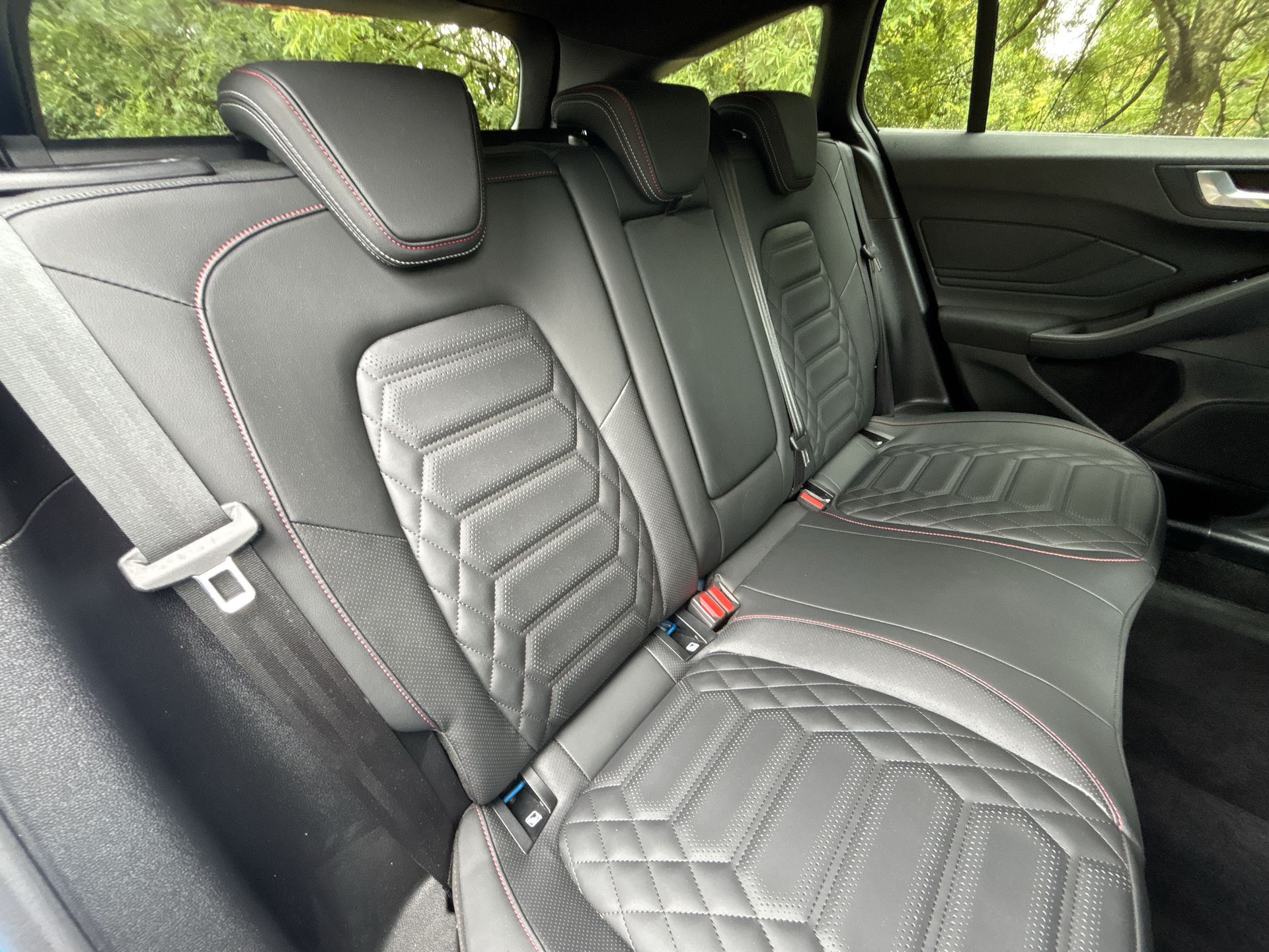 ECOBOOST HYBRID MHEV 155