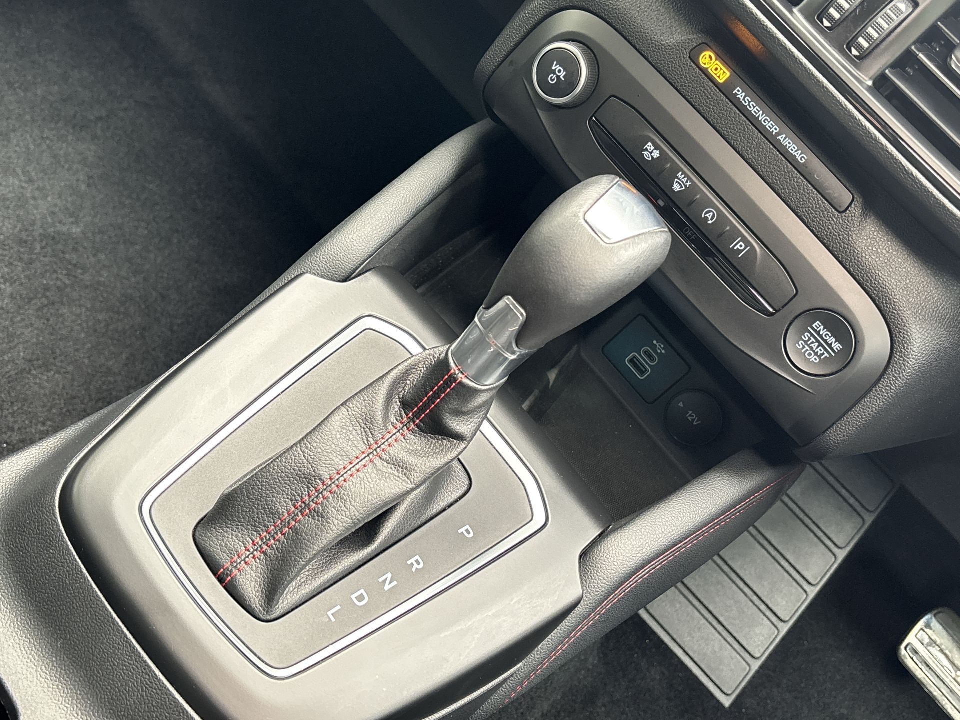 ECOBOOST HYBRID MHEV 155