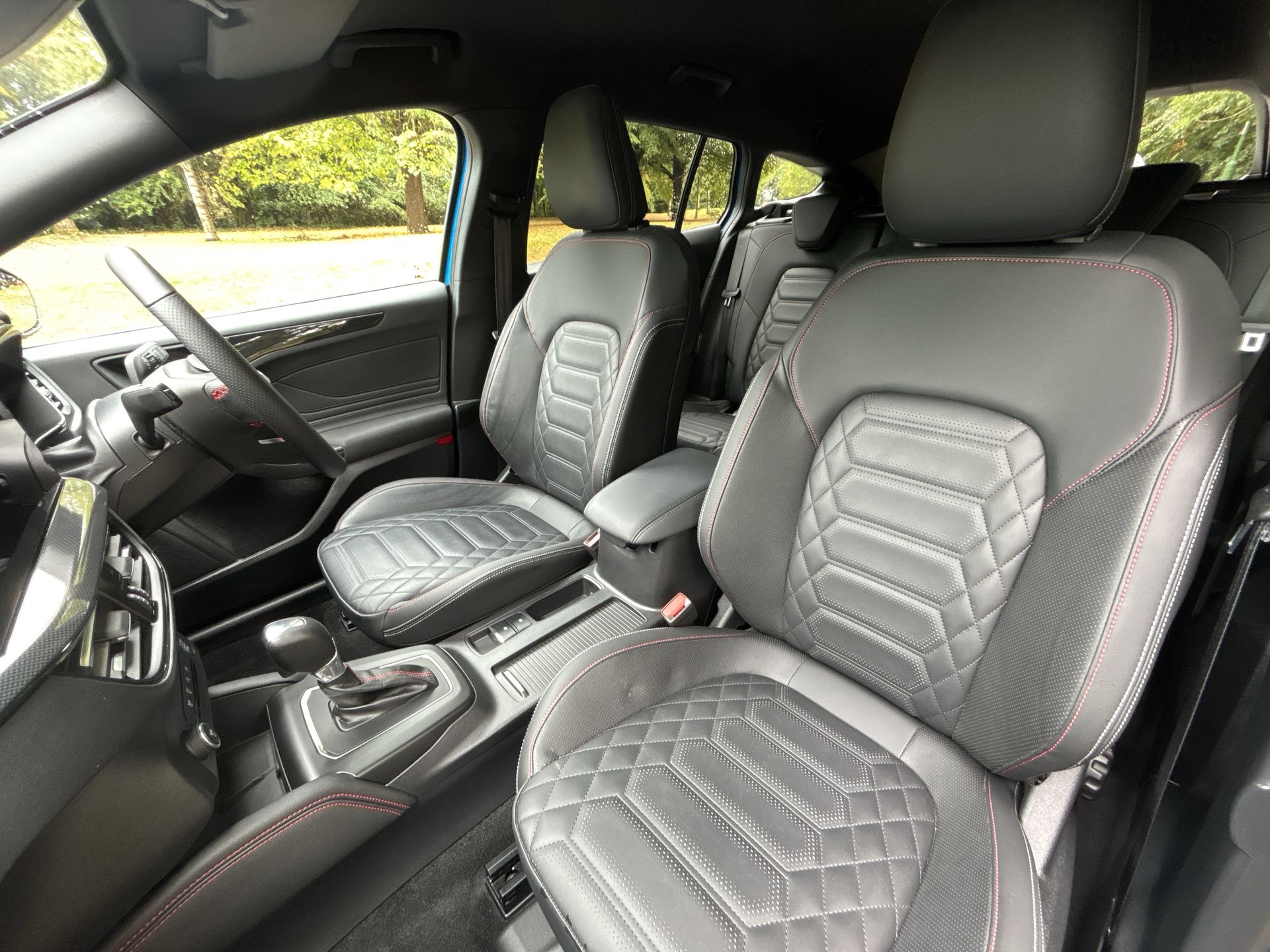 ECOBOOST HYBRID MHEV 155