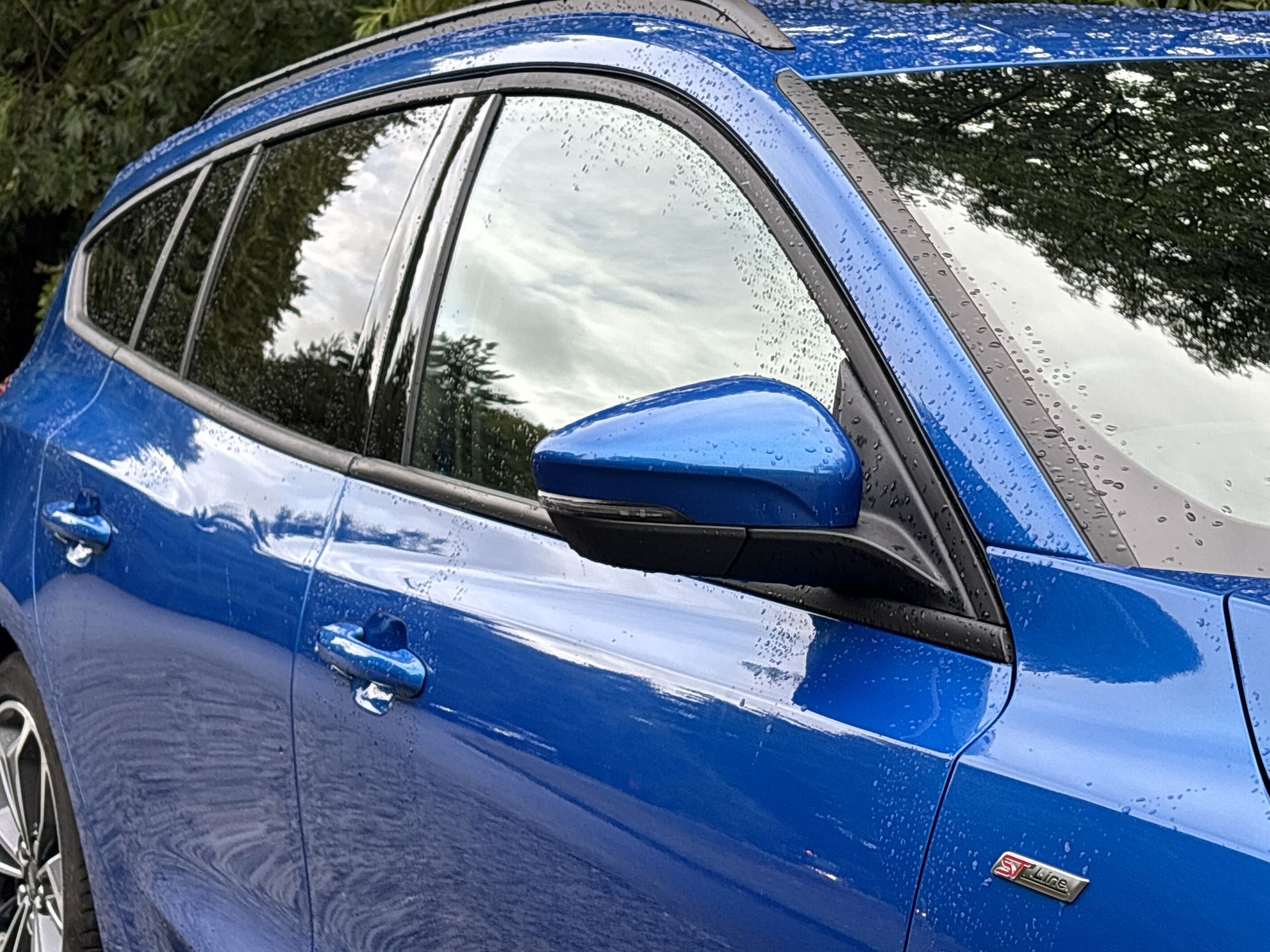 ECOBOOST HYBRID MHEV 155