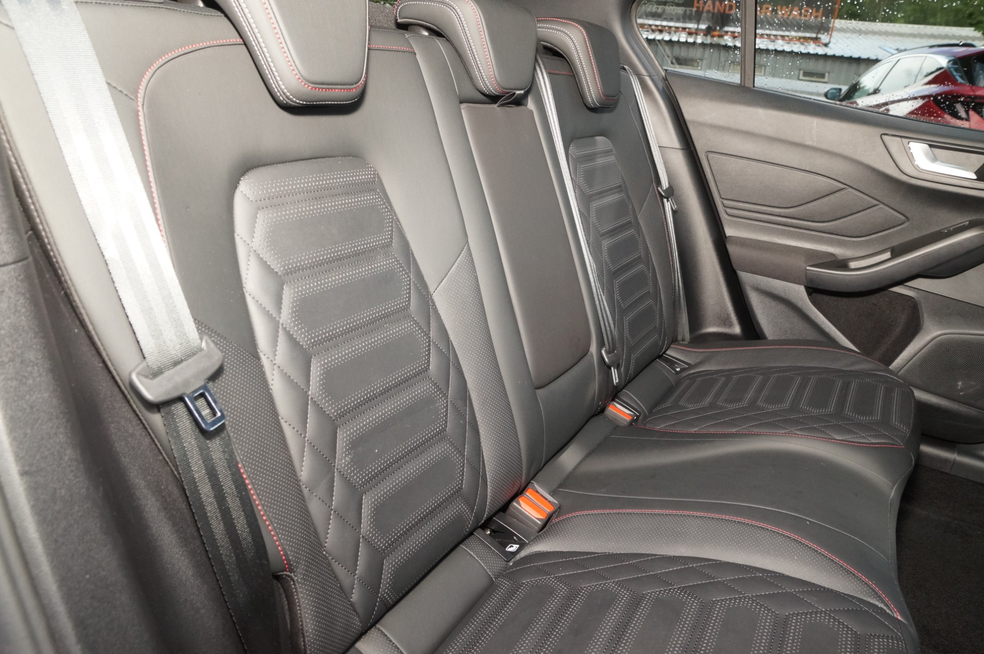 ECOBOOST HYBRID MHEV 155