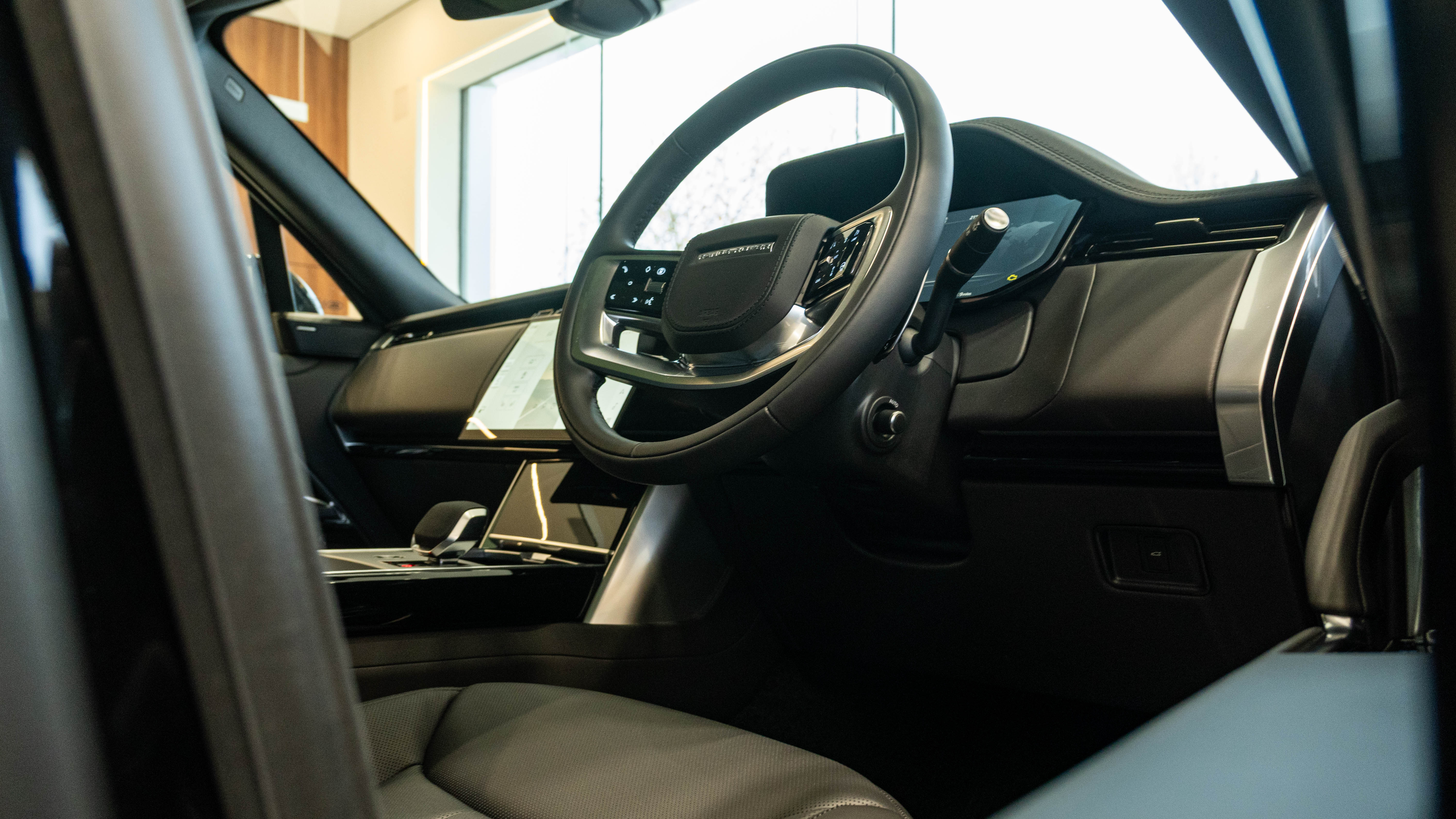 RANGE ROVER 3.0 D350 SE 4DR AUTO ESTATE