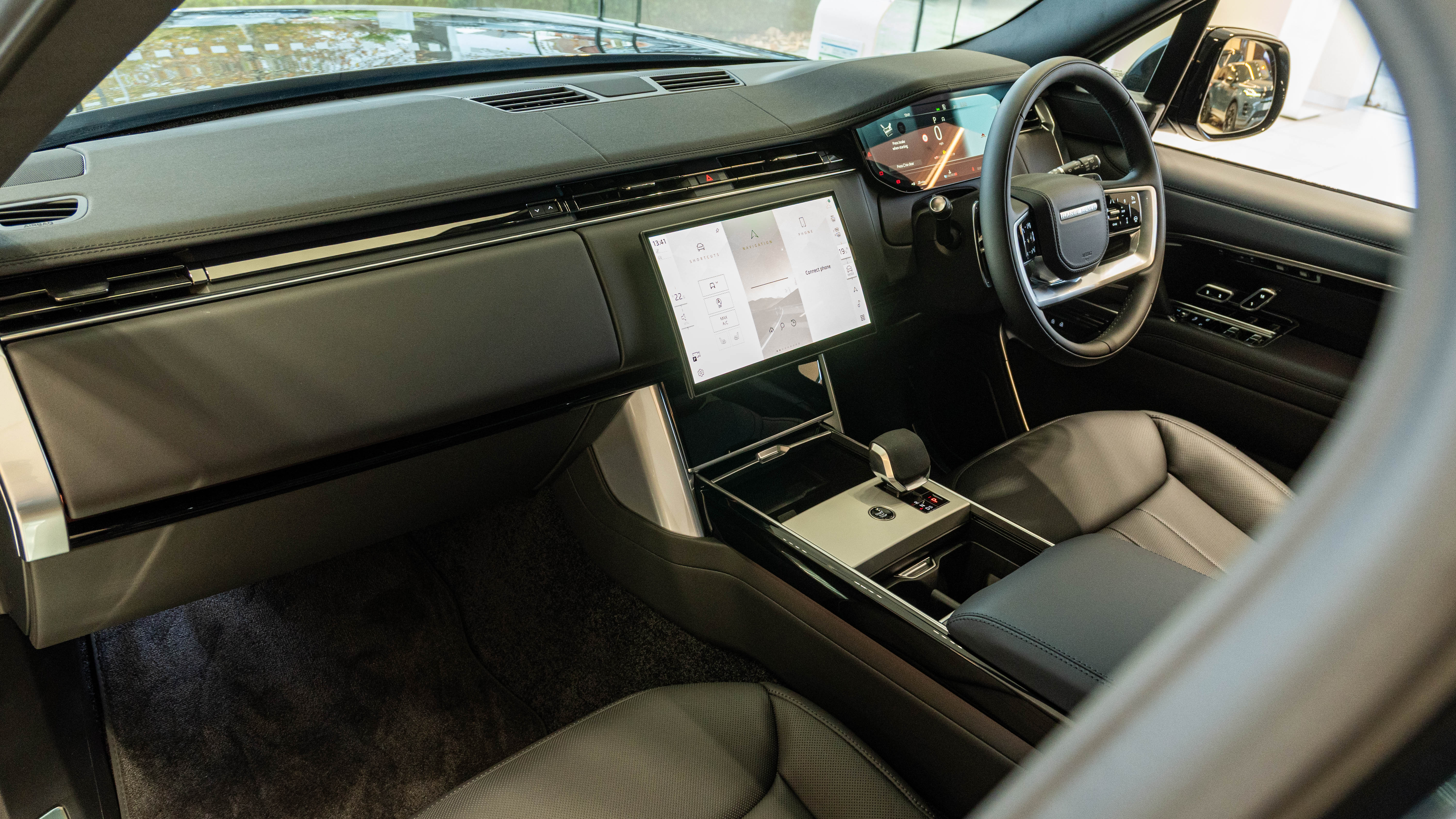 RANGE ROVER 3.0 D350 SE 4DR AUTO ESTATE