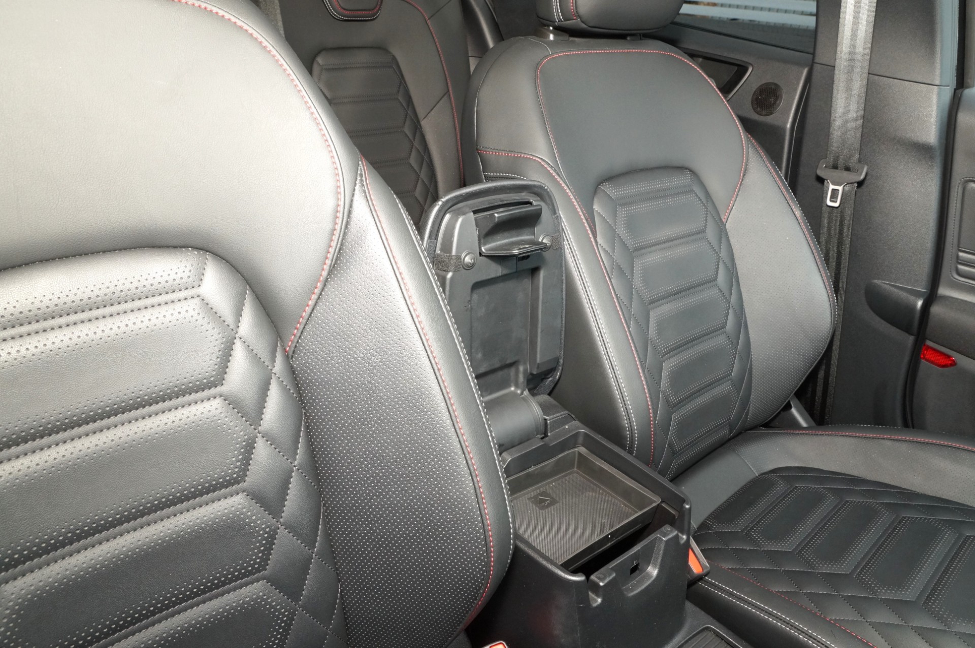 ECOBOOST HYBRID MHEV