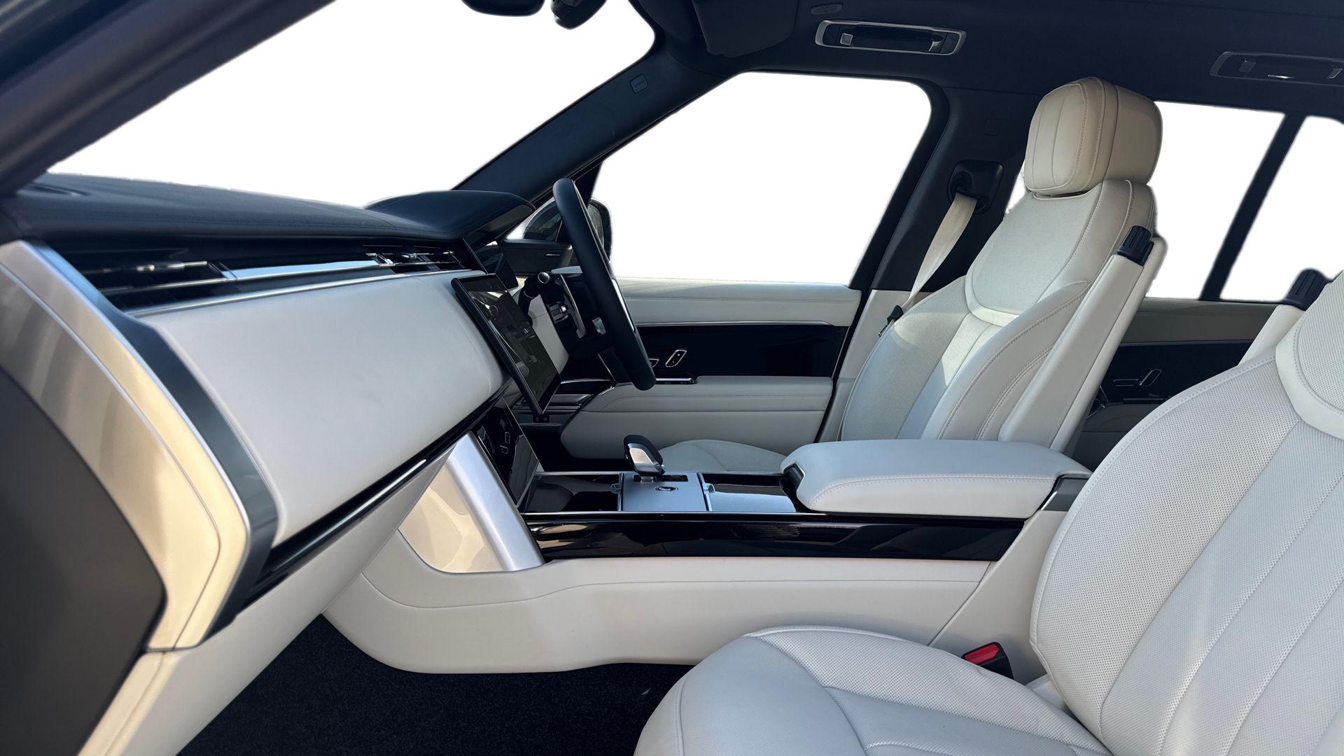 RANGE ROVER 3.0 D300 SE 4DR AUTO ESTATE