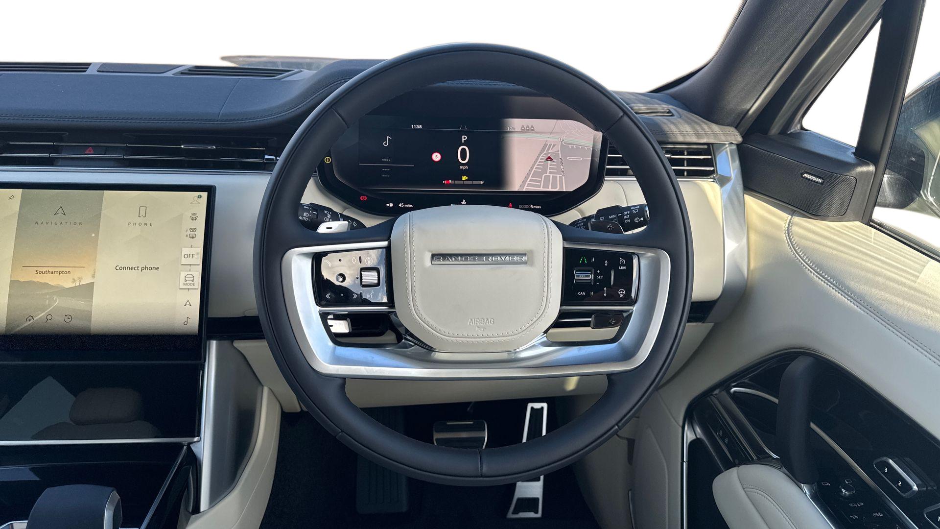 RANGE ROVER 3.0 D300 SE 4DR AUTO ESTATE