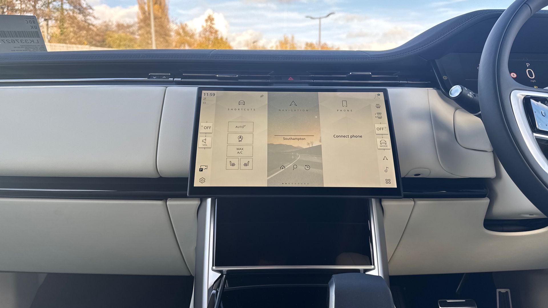 RANGE ROVER 3.0 D300 SE 4DR AUTO ESTATE