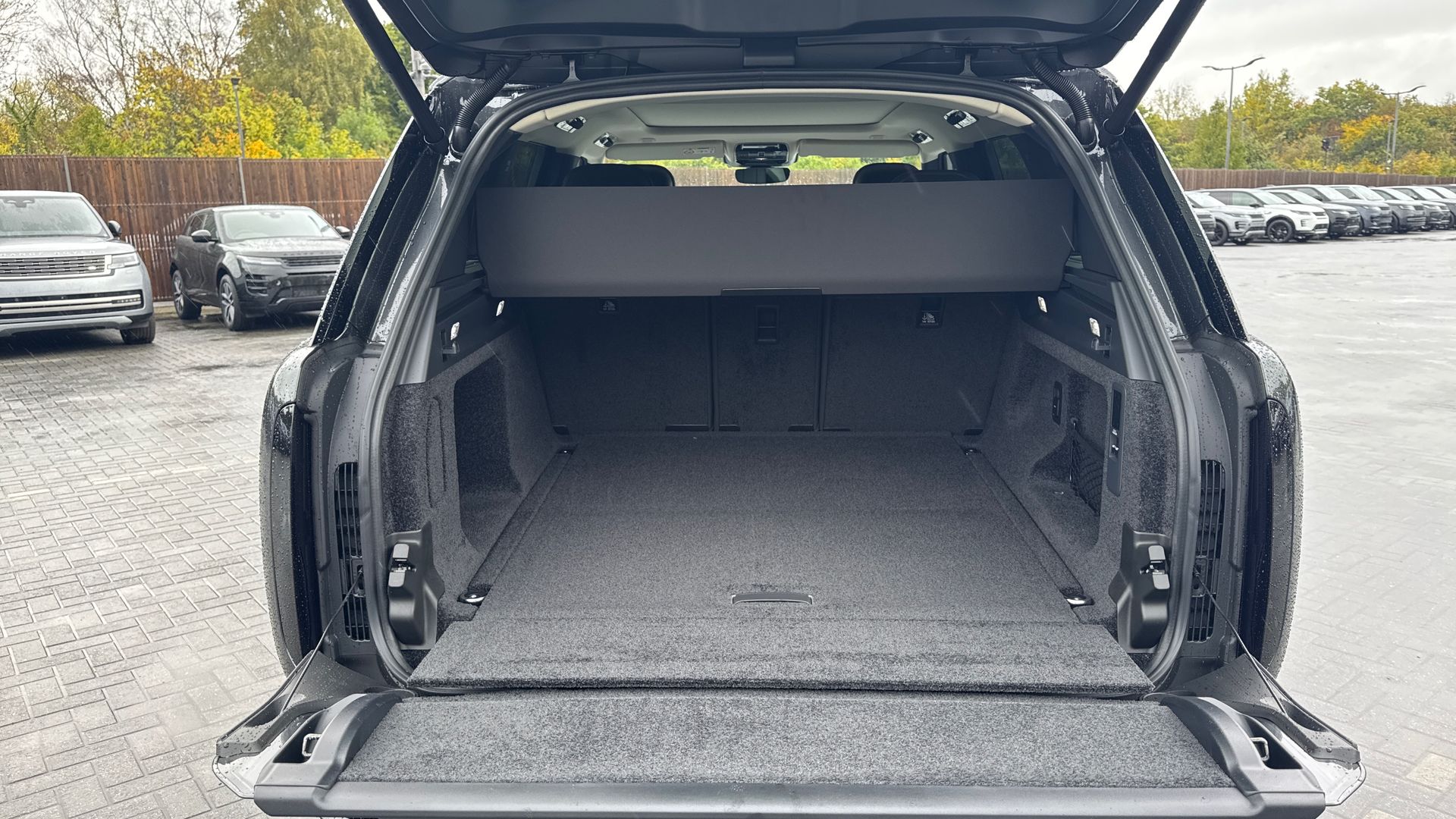 RANGE ROVER 3.0 D350 HSE 4DR AUTO ESTATE