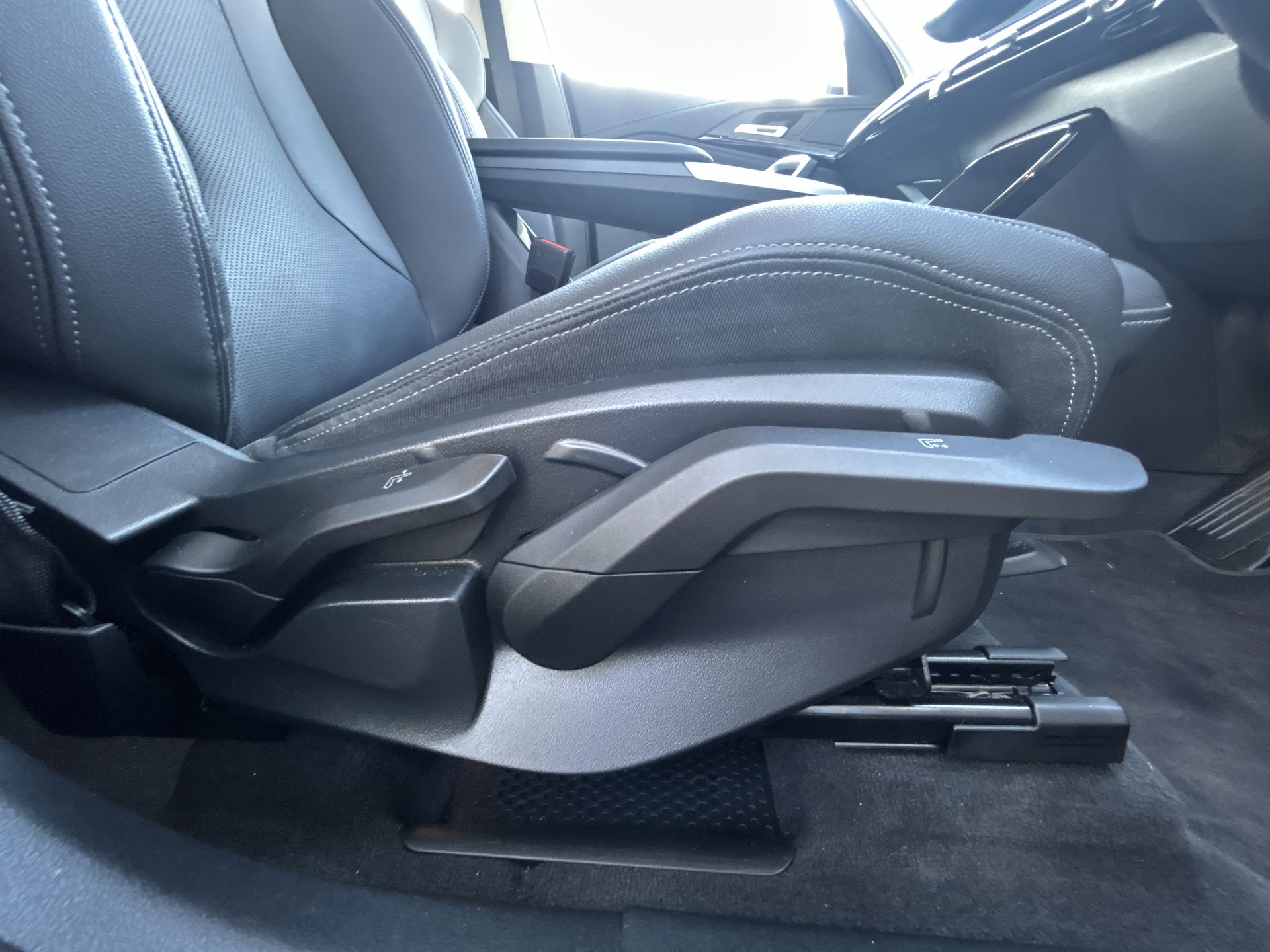 SDRIVE 20I MHT STEP