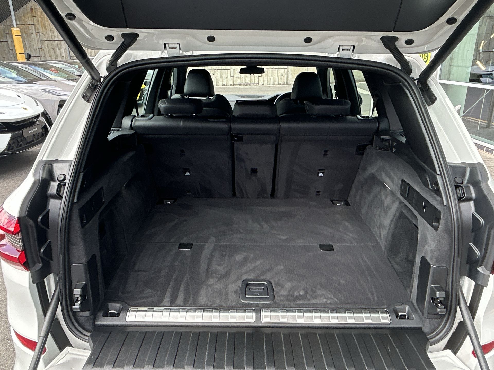 XDRIVE45E